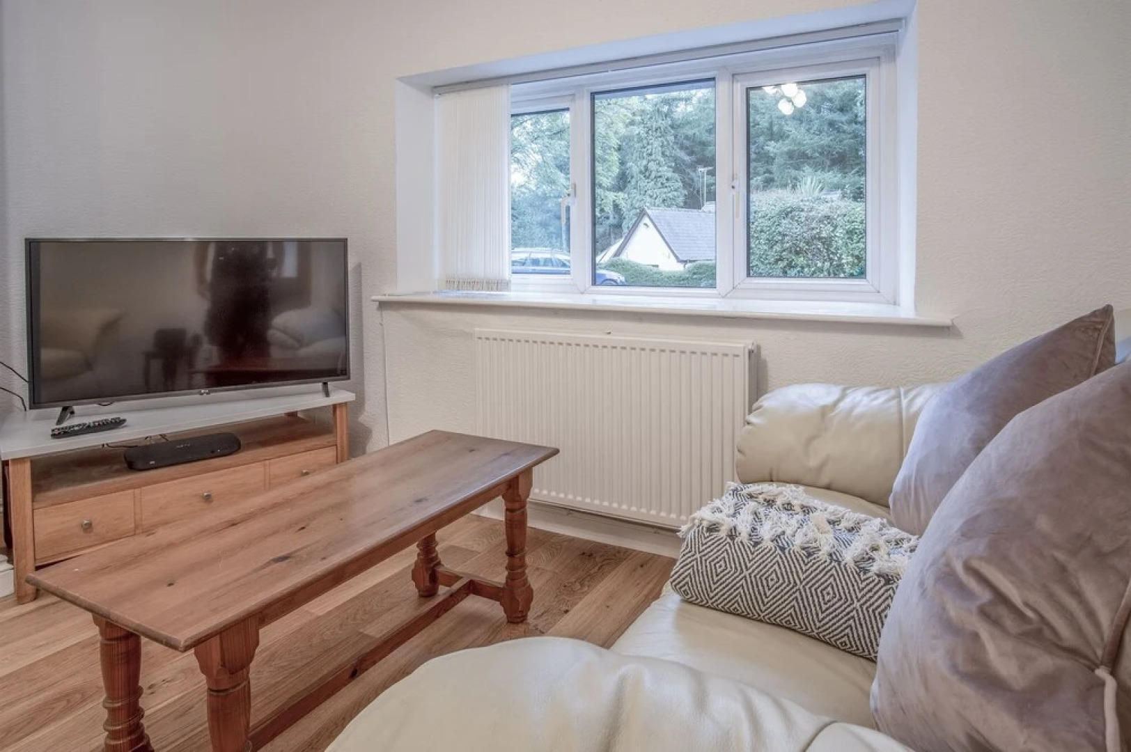 Holloway - 2 Bedroom Cottage - Stepaside