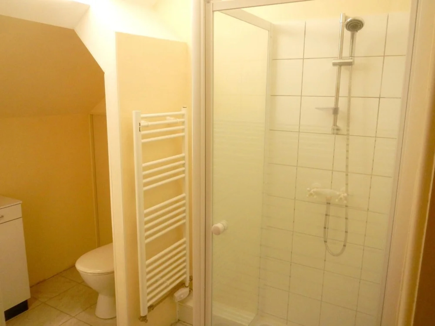 House With 6 Bedrooms in Banassac, With Wonderful Mountain View and En