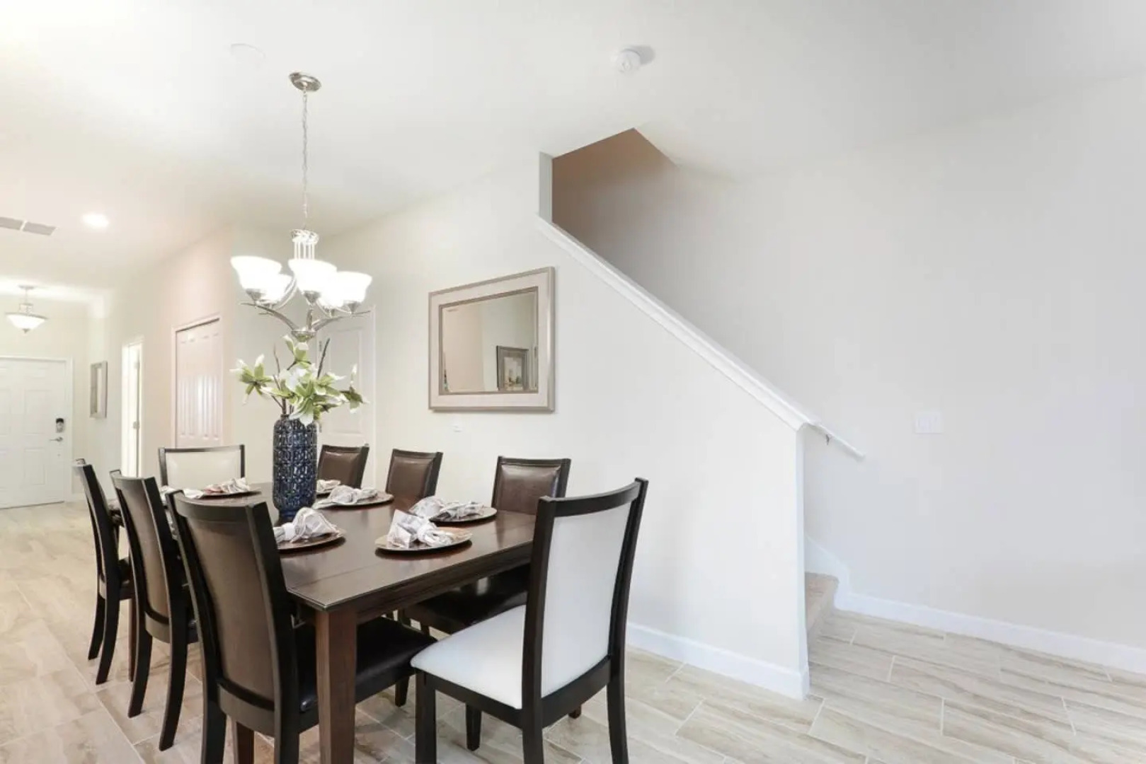 5 bedroom villa at Storey Lake