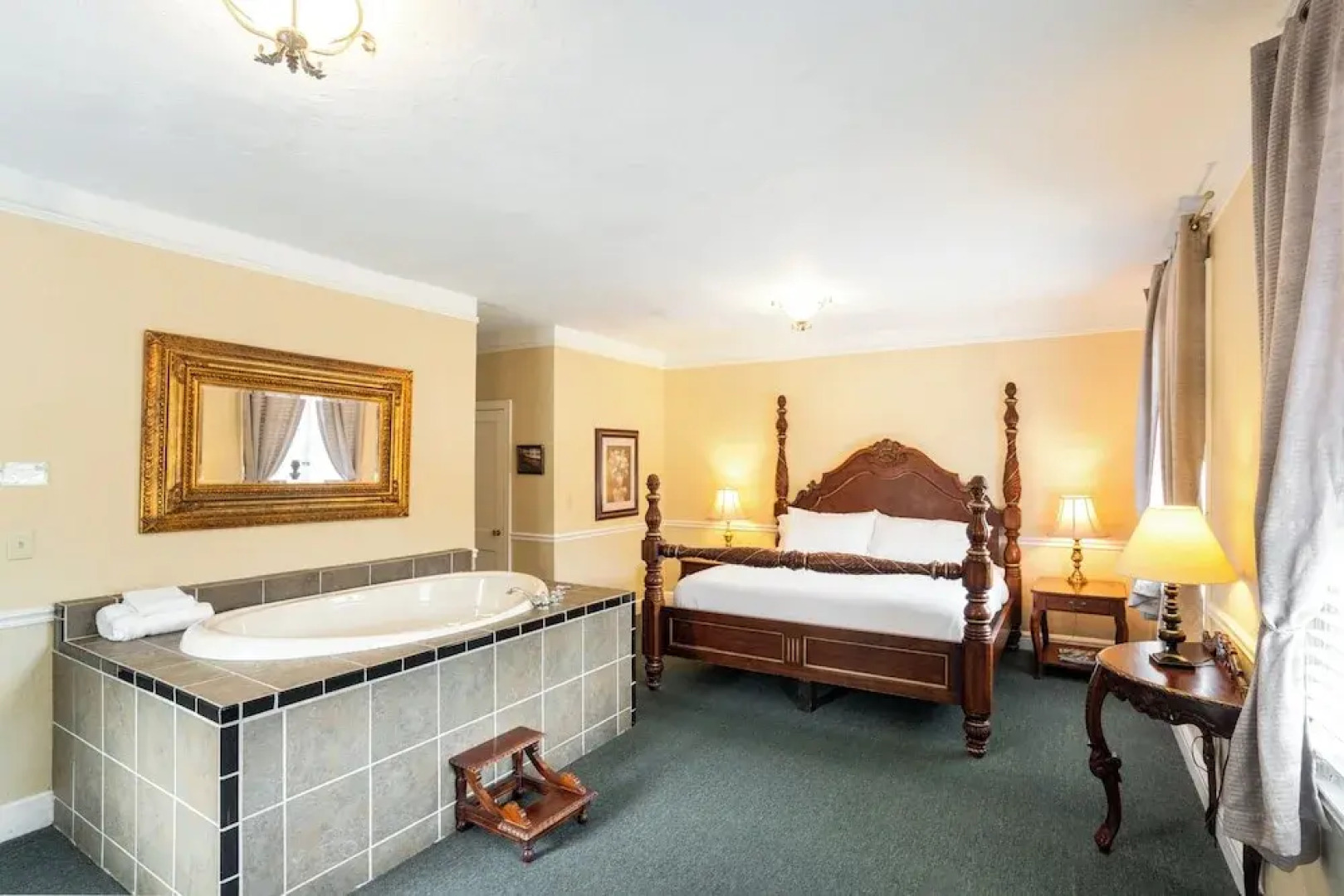 Lake Lure Inn and Spa