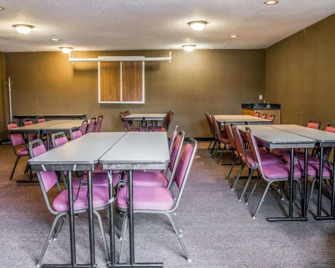 Quality Inn and Suites Airport