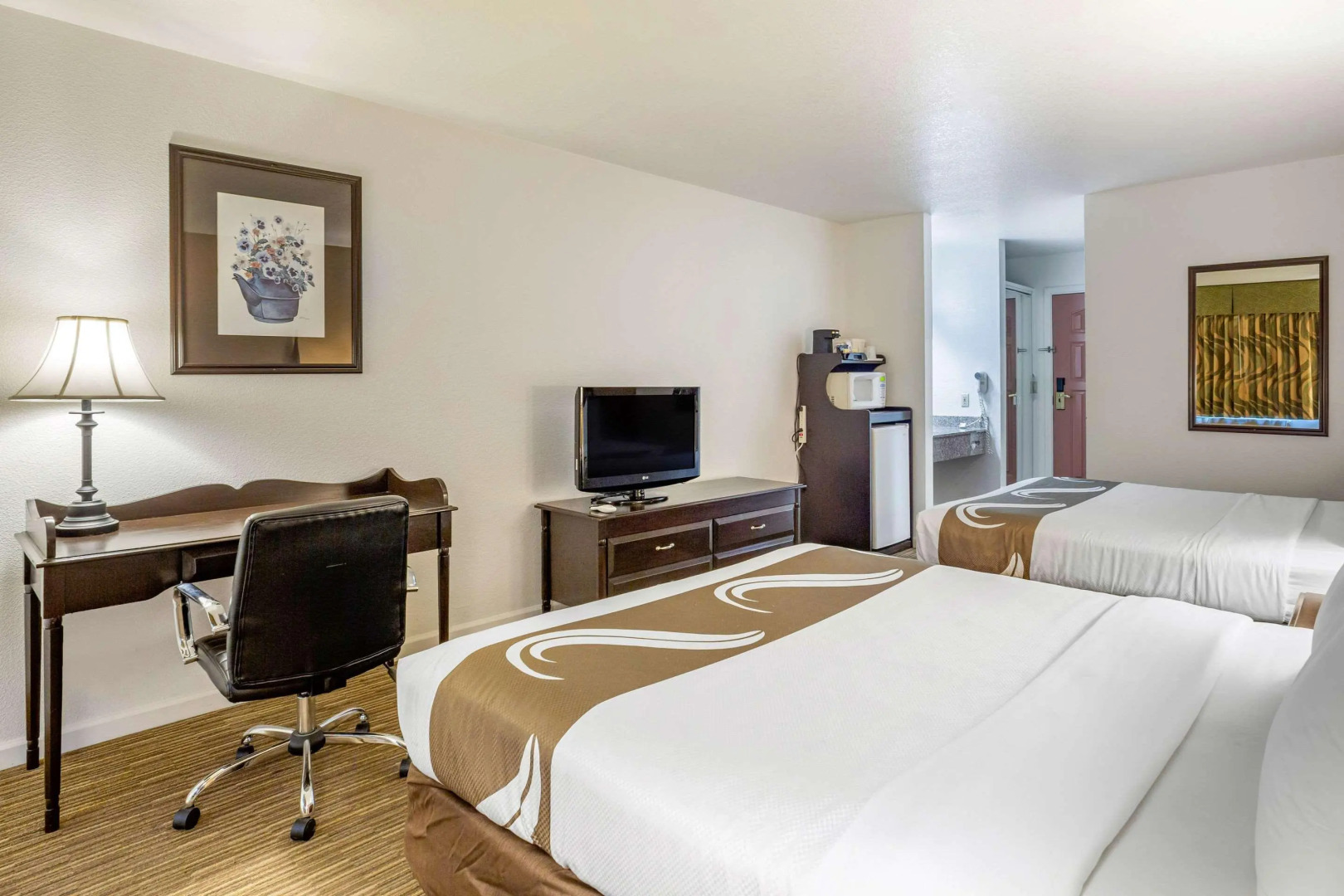 Quality Inn & Suites Tulare
