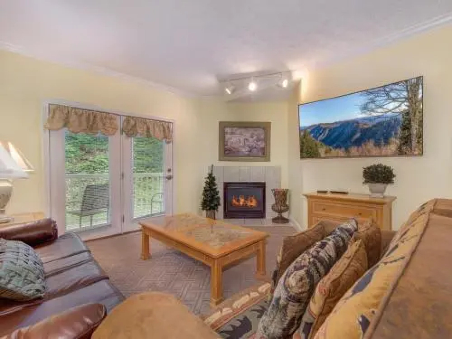 1103 Smoky Bear by RedAwning