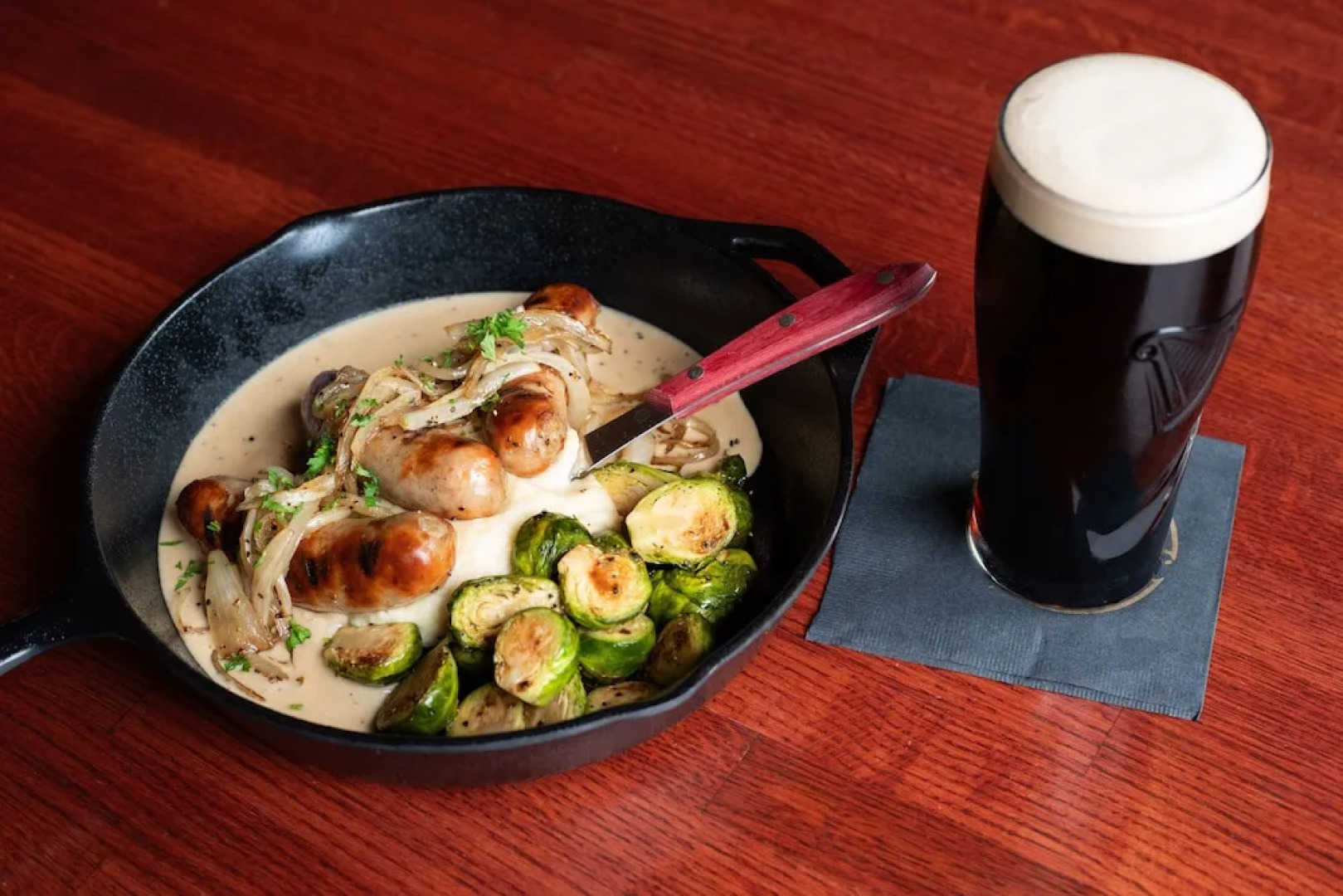 Irish Cottage Inn & Suites