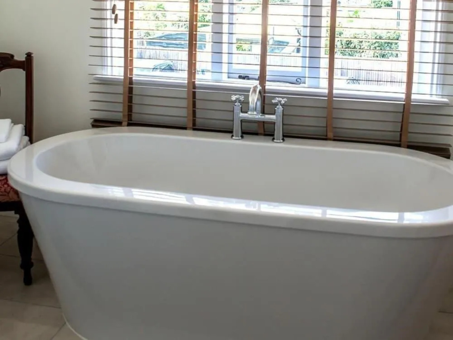 The Horse & Cart Inn