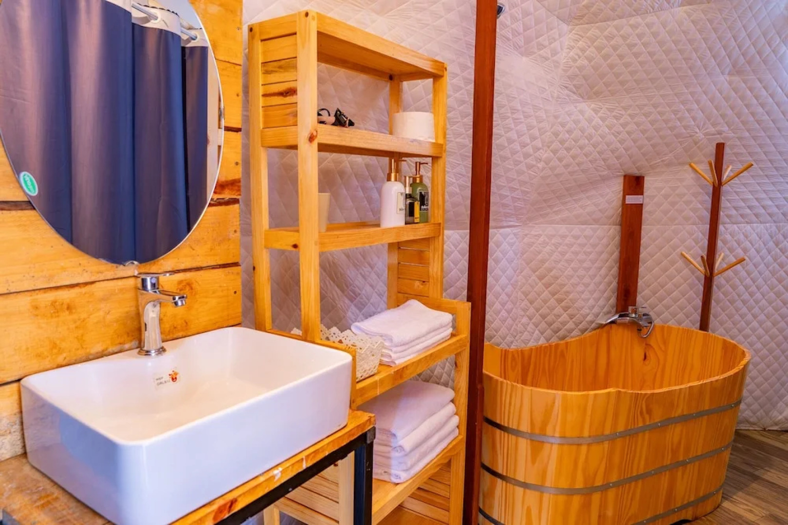 De Vivre Homestay Măng Đen