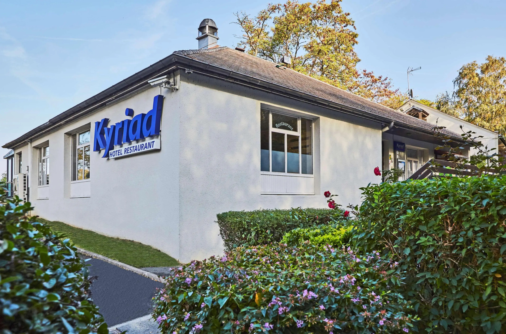 Kyriad PARIS NORD  Ecouen La Croix Verte