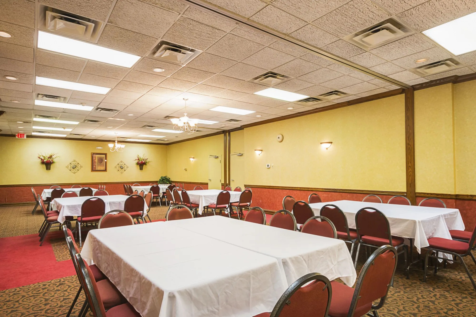 Clarion Inn Fairmont