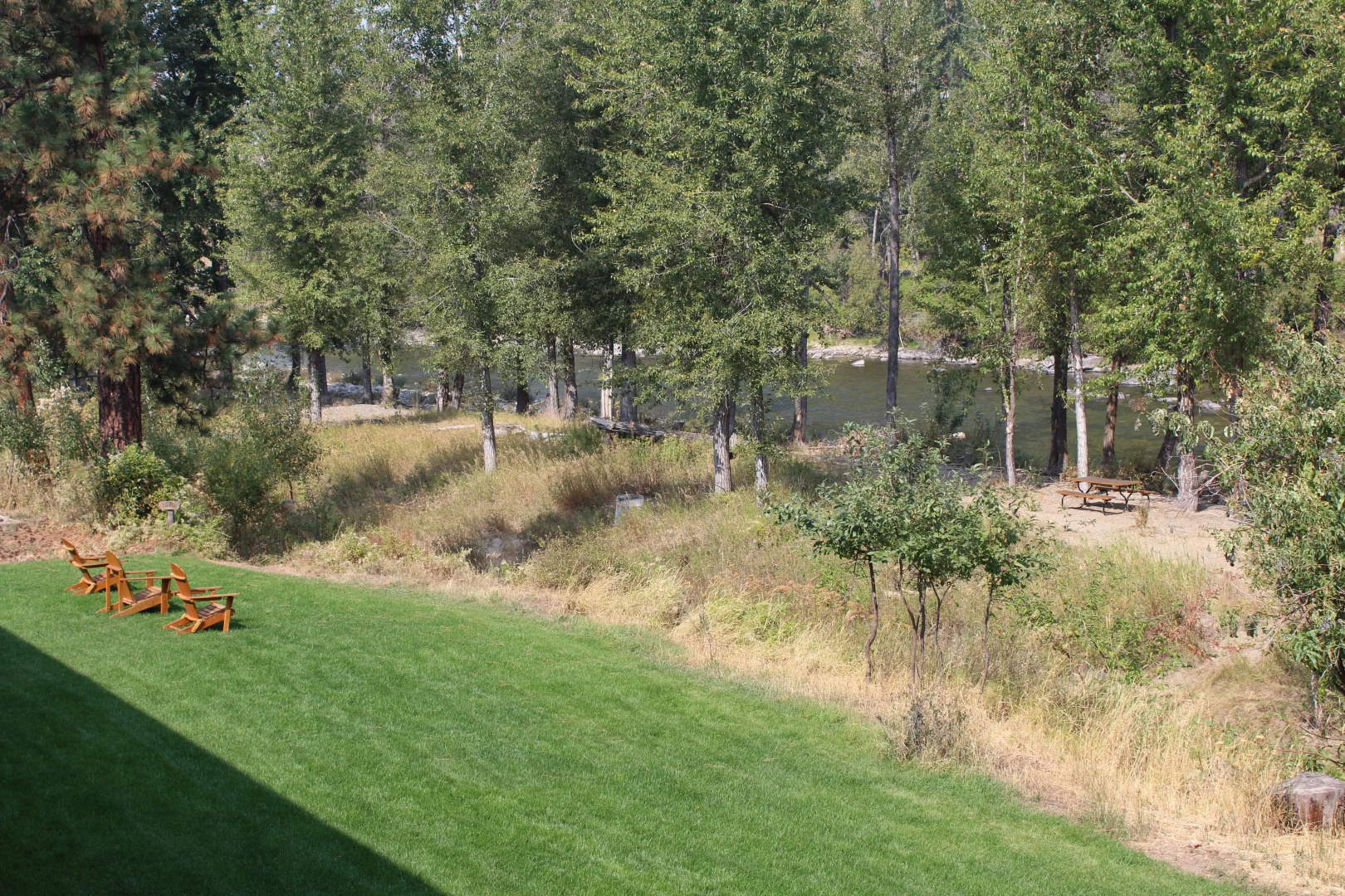 Methow River Lodge & Cabins