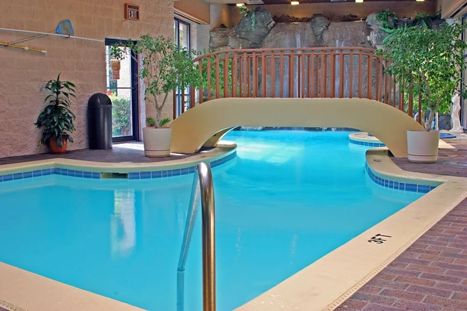 Zoders Inn and Suites