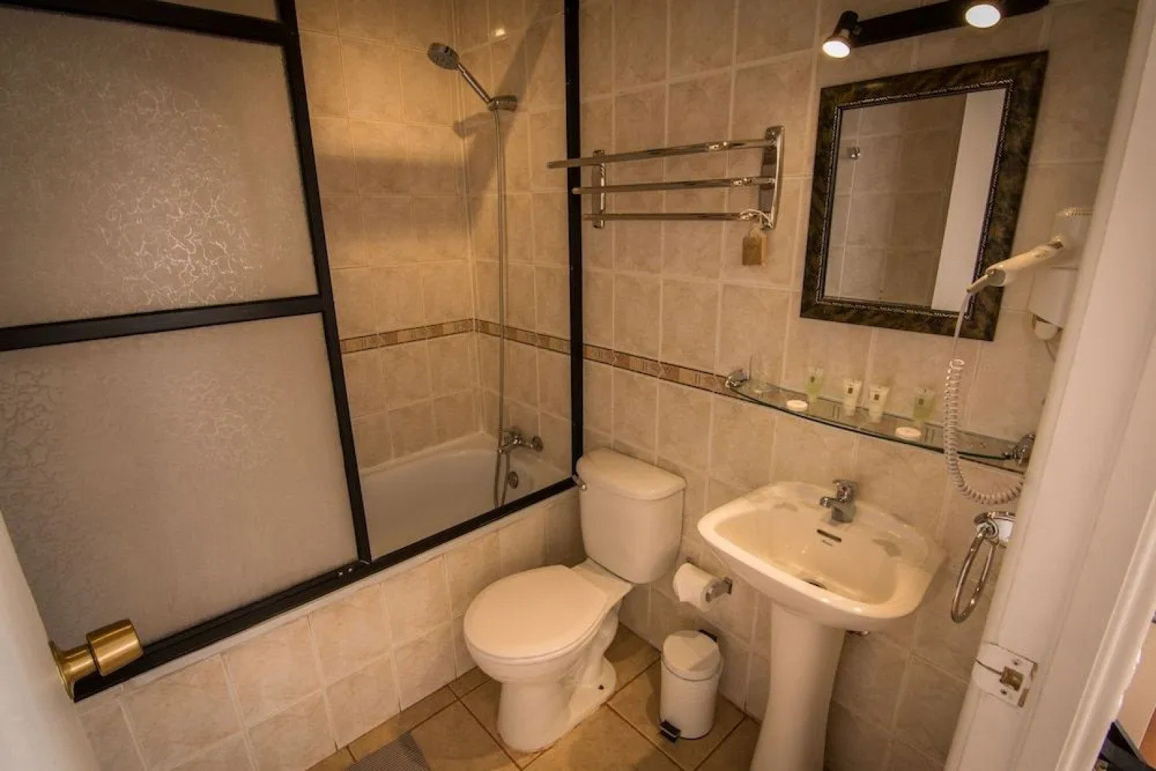 Hotel Lago Sarmiento