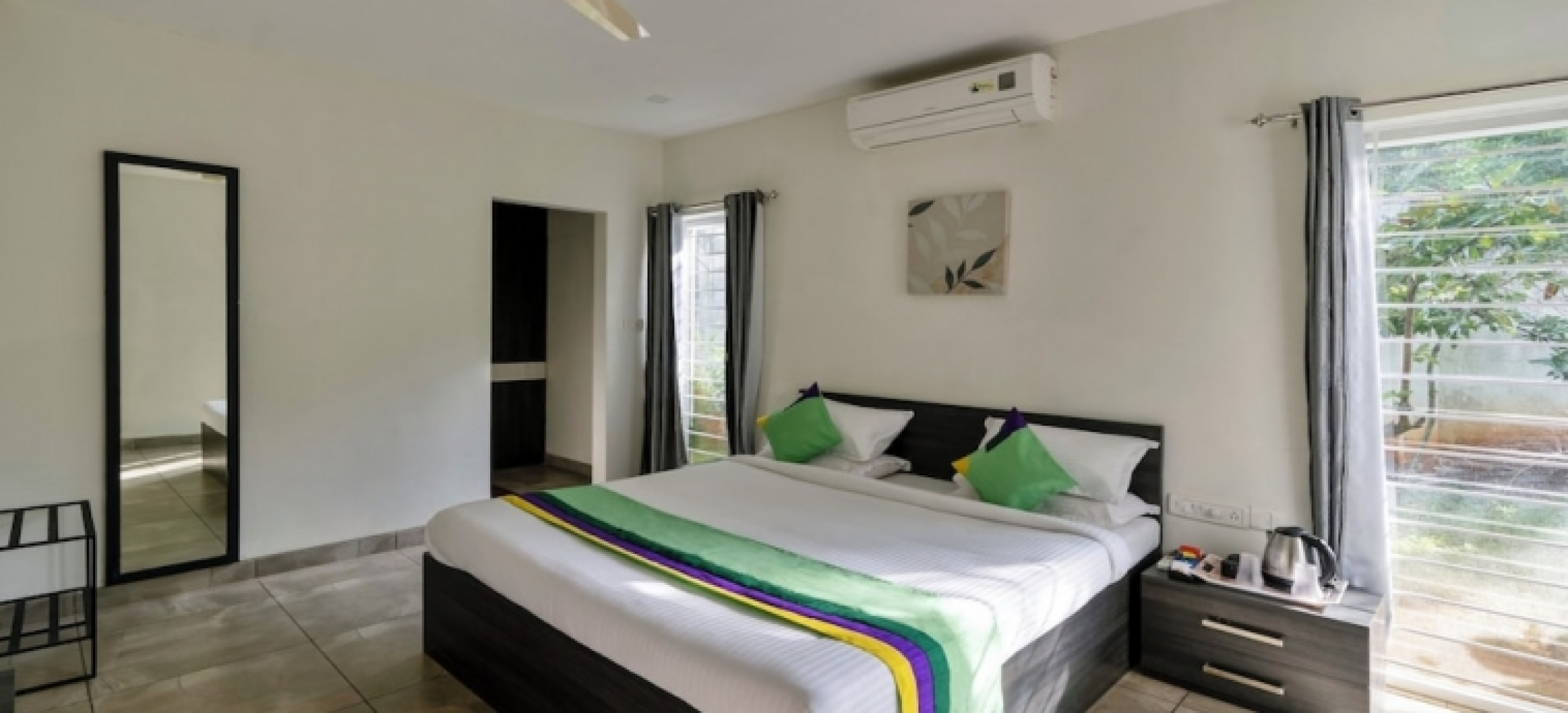 Treebo Midvalley Residence