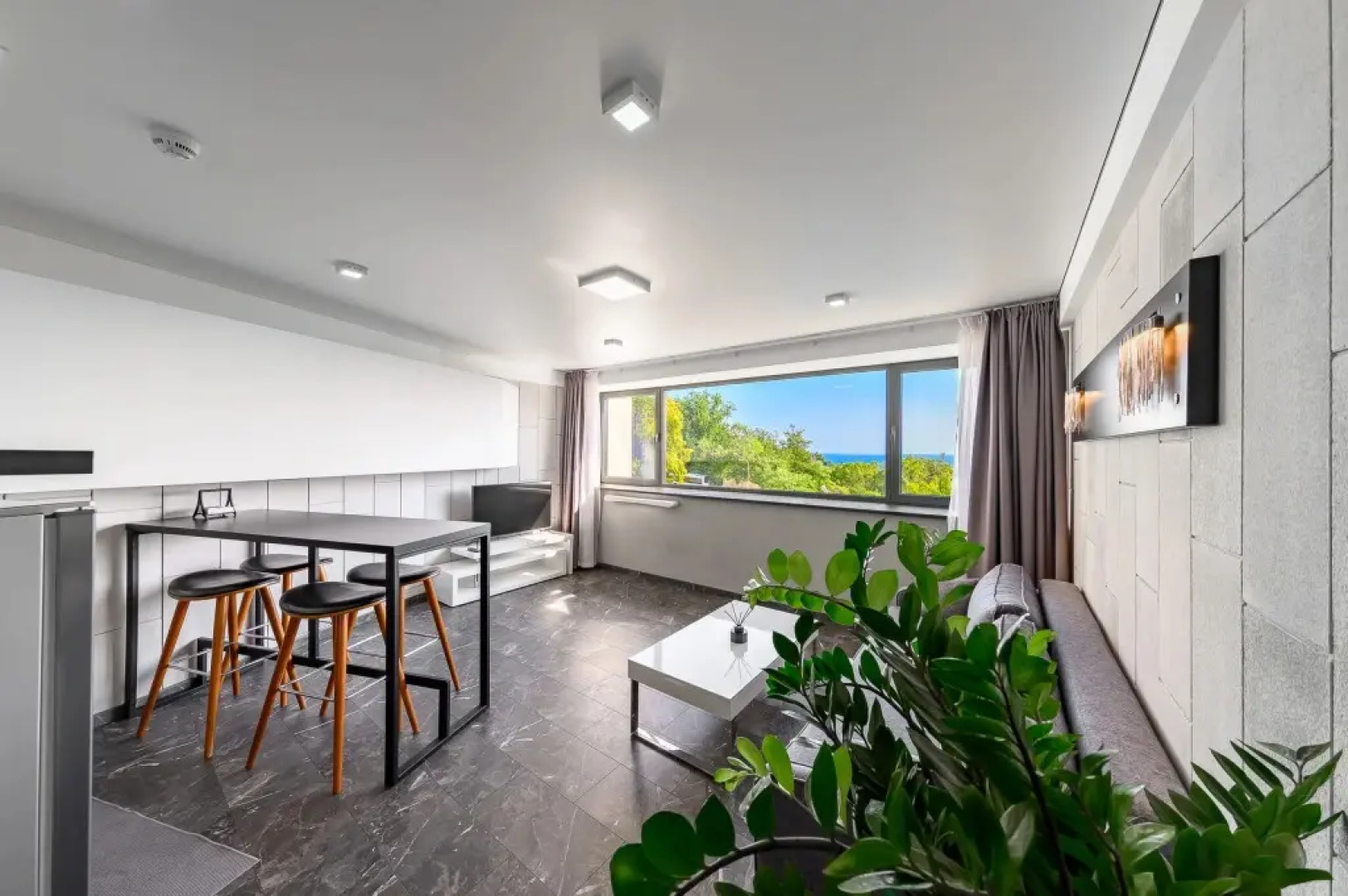 Апартаменты Ideal House