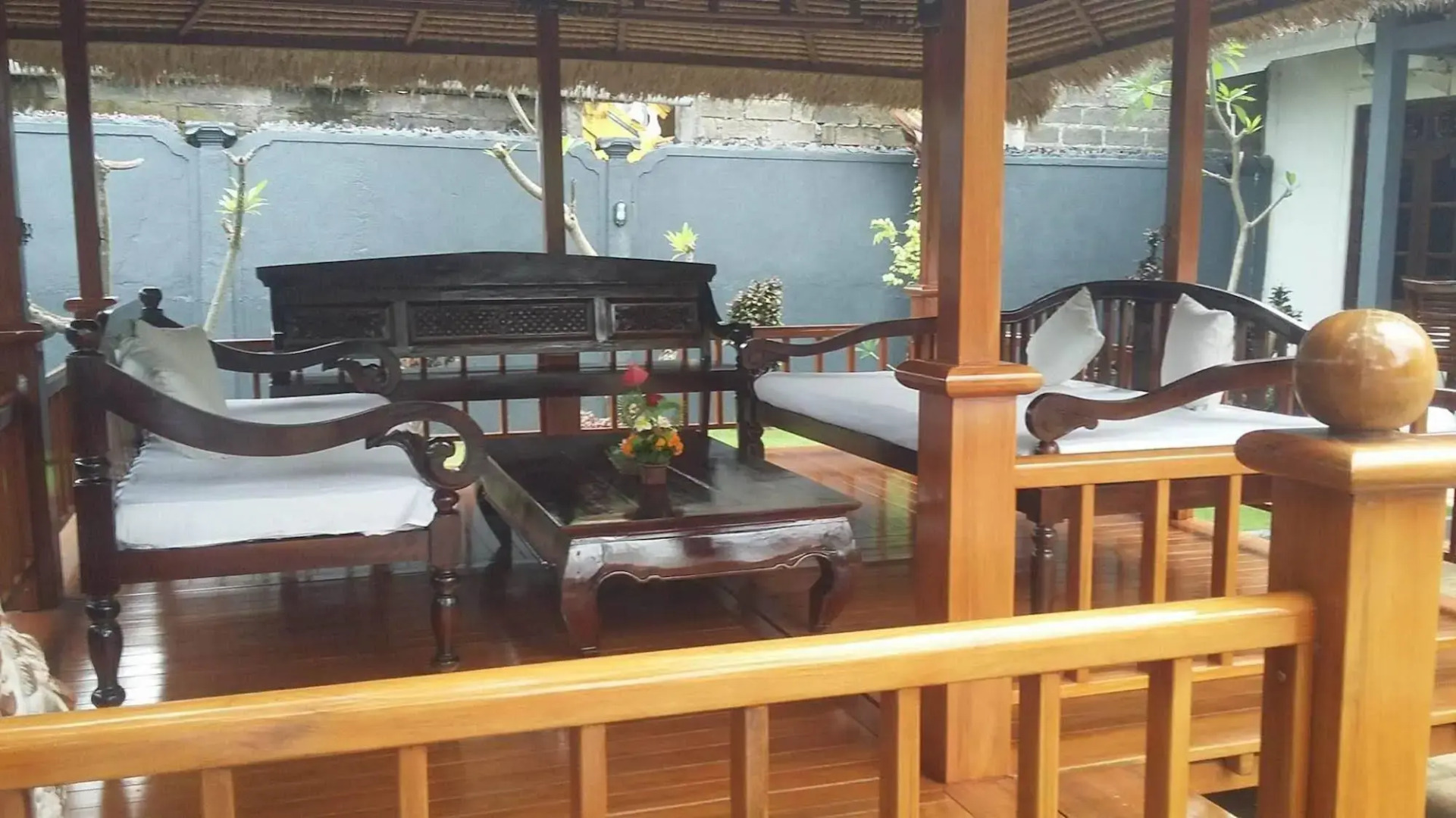 Starlight Hotel Lovina