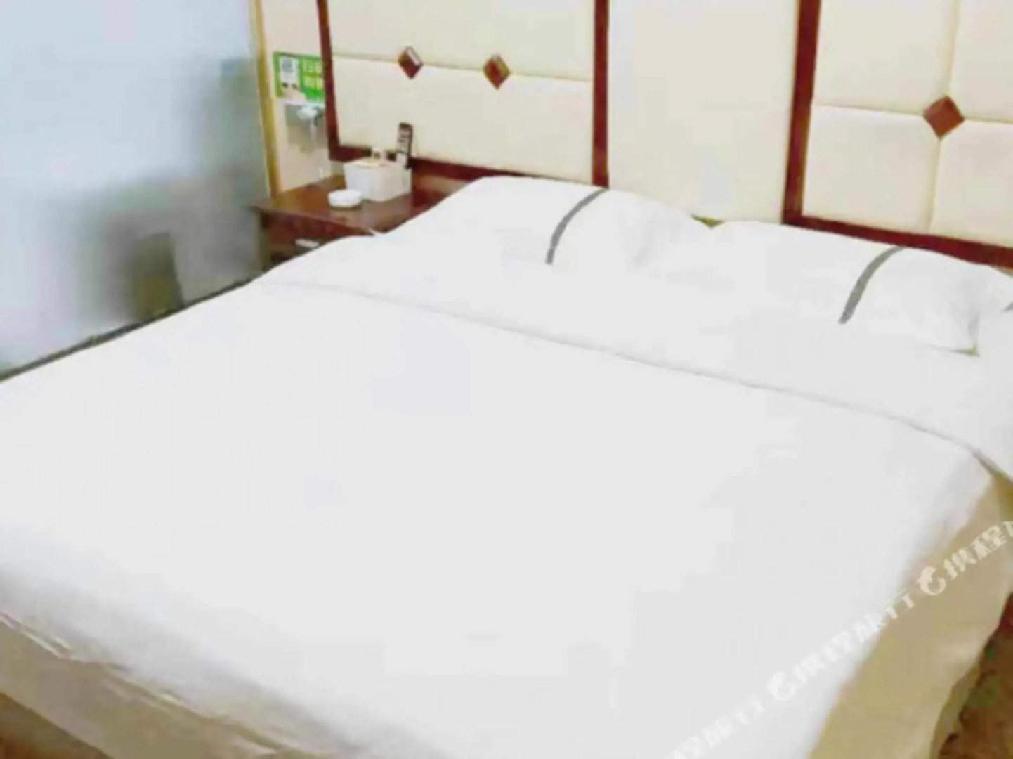 Luoyang Yubo Business Hotel (Wangcheng Park)