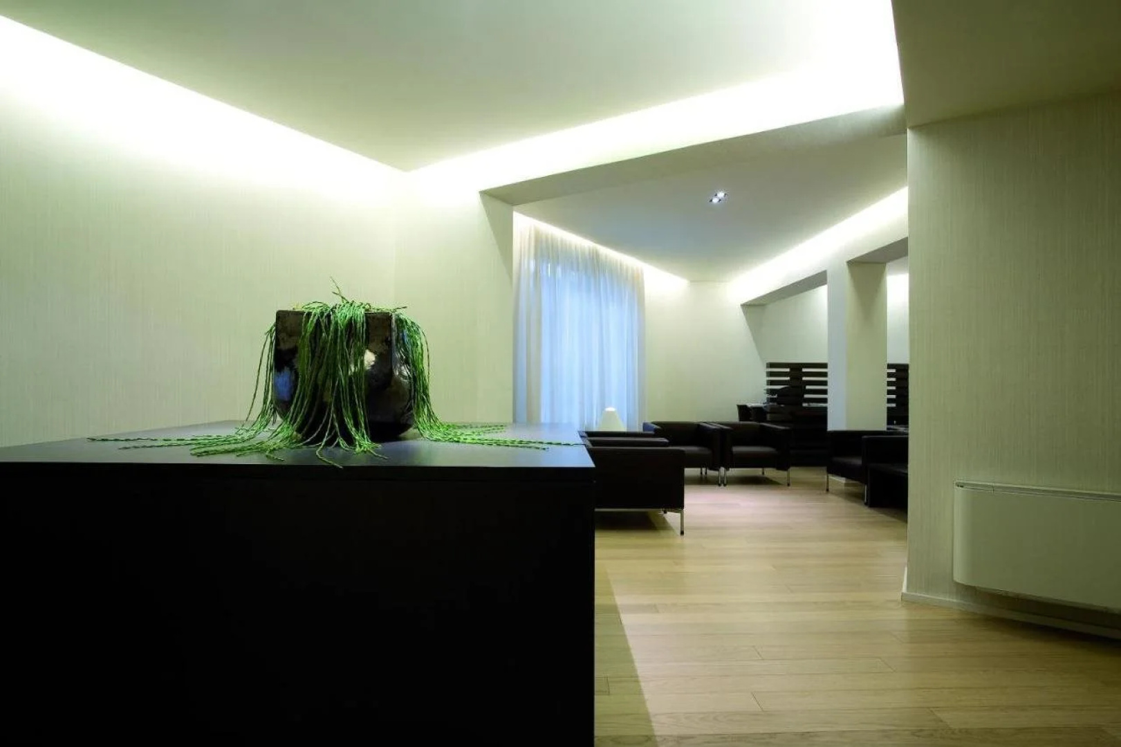 Hotel Ovest