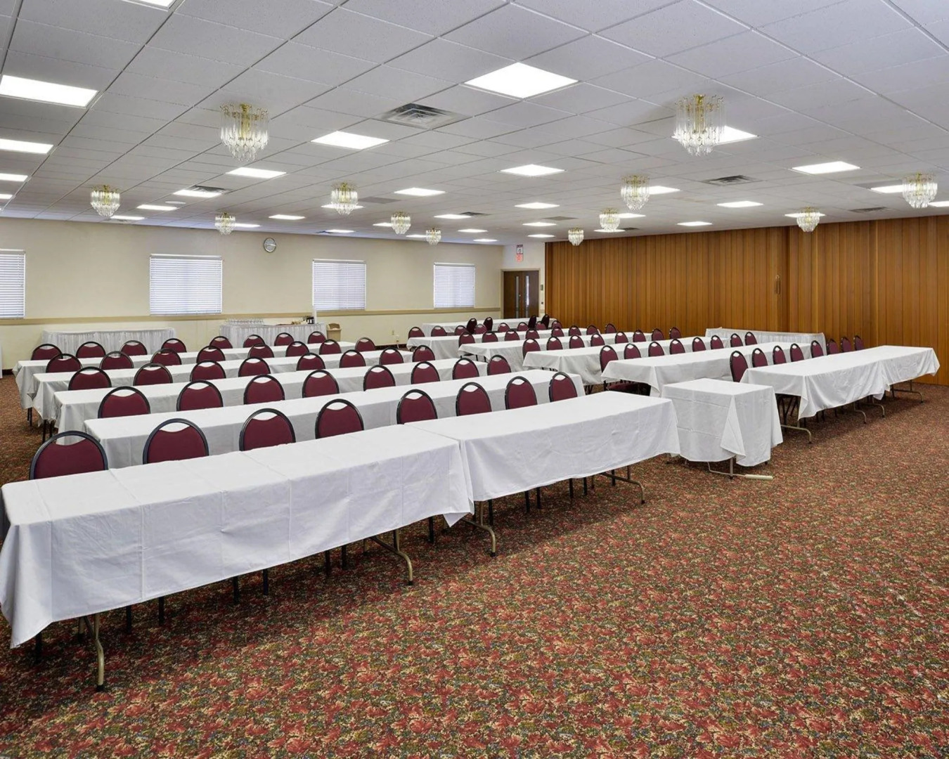 Kings Inn Hotel & Conference Center