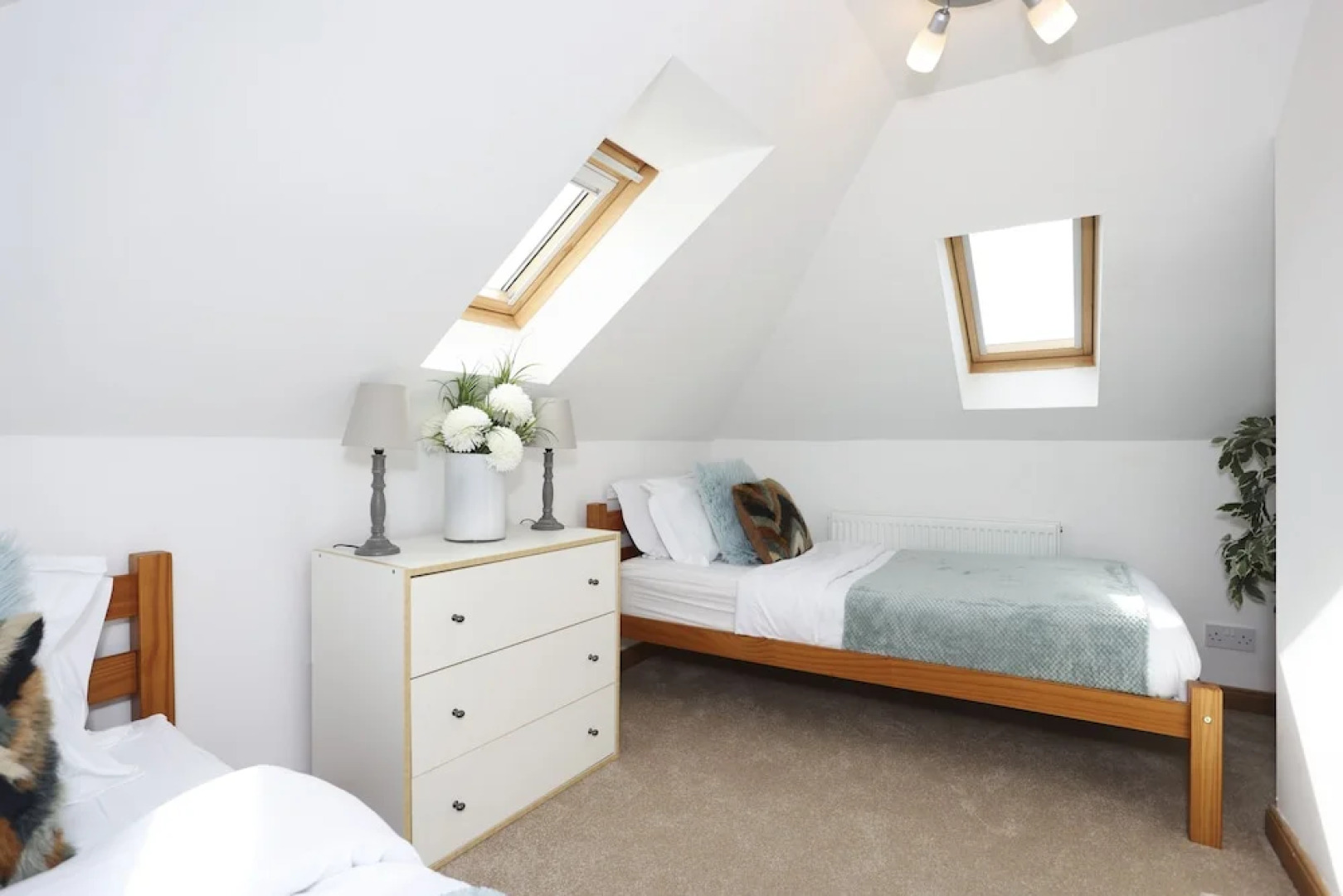 JOIVY Greenknowes Estate With Hot Tub And Bar