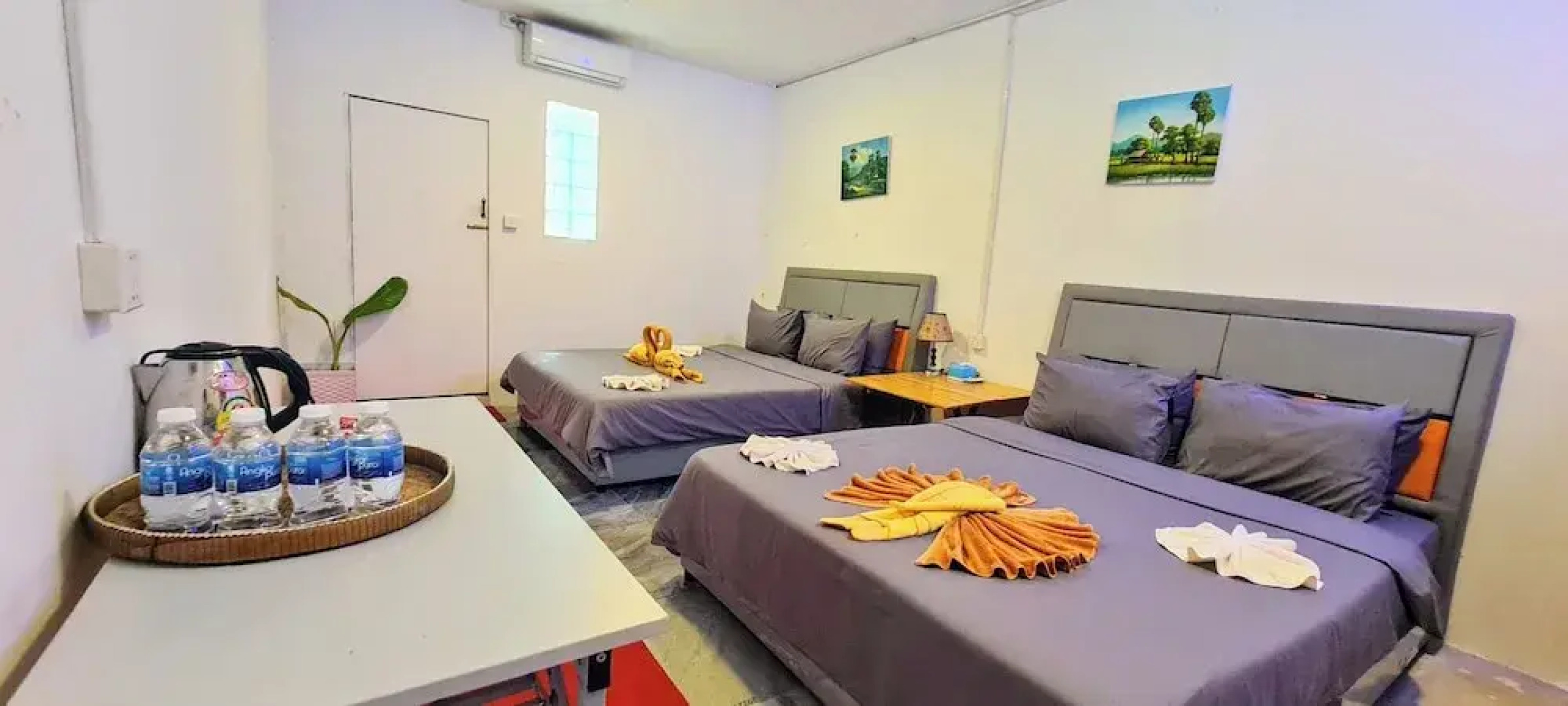 Koh Rong Beach Hostel and Bungalow
