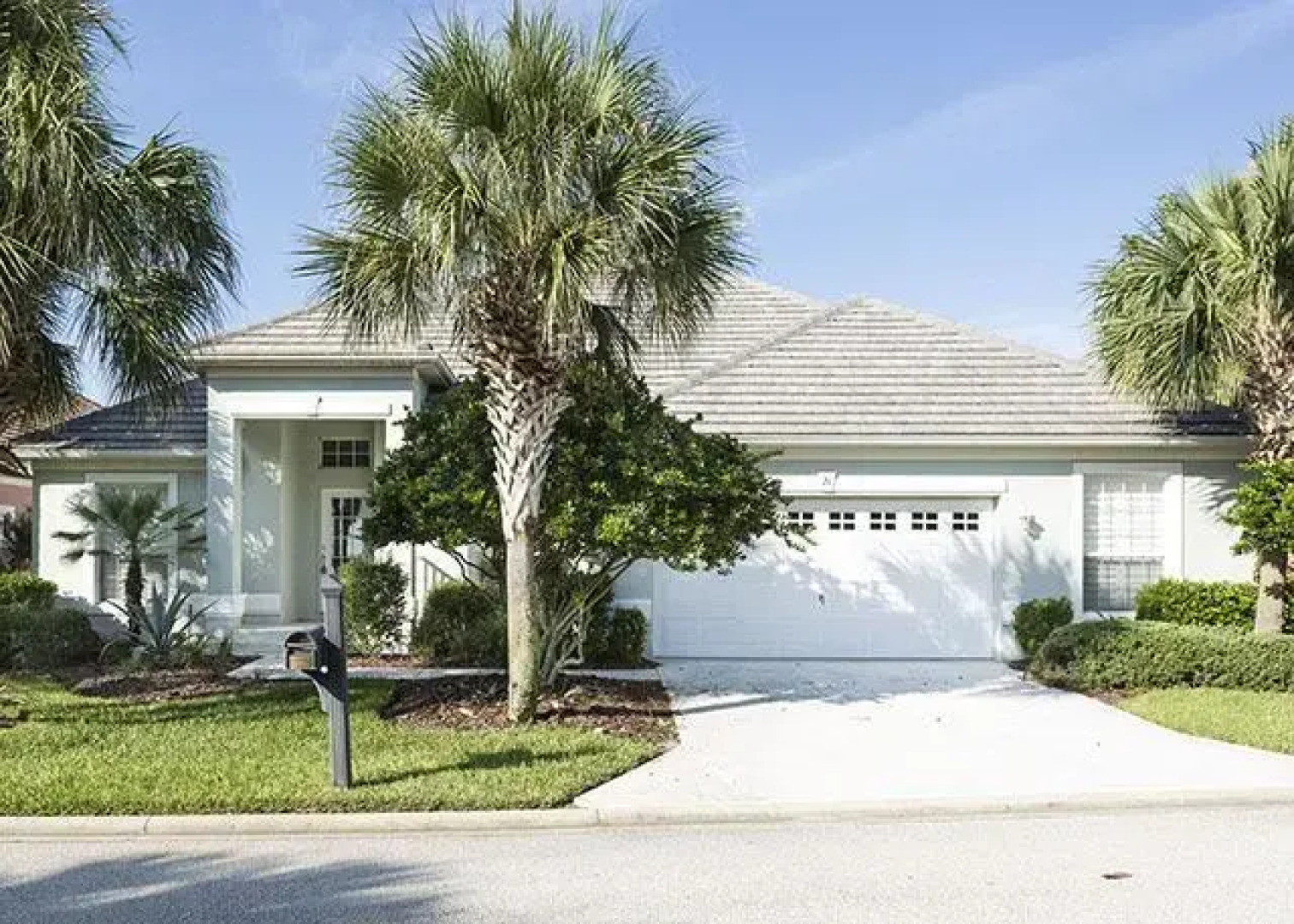 Siena Pool House by Vacation Rental Pros