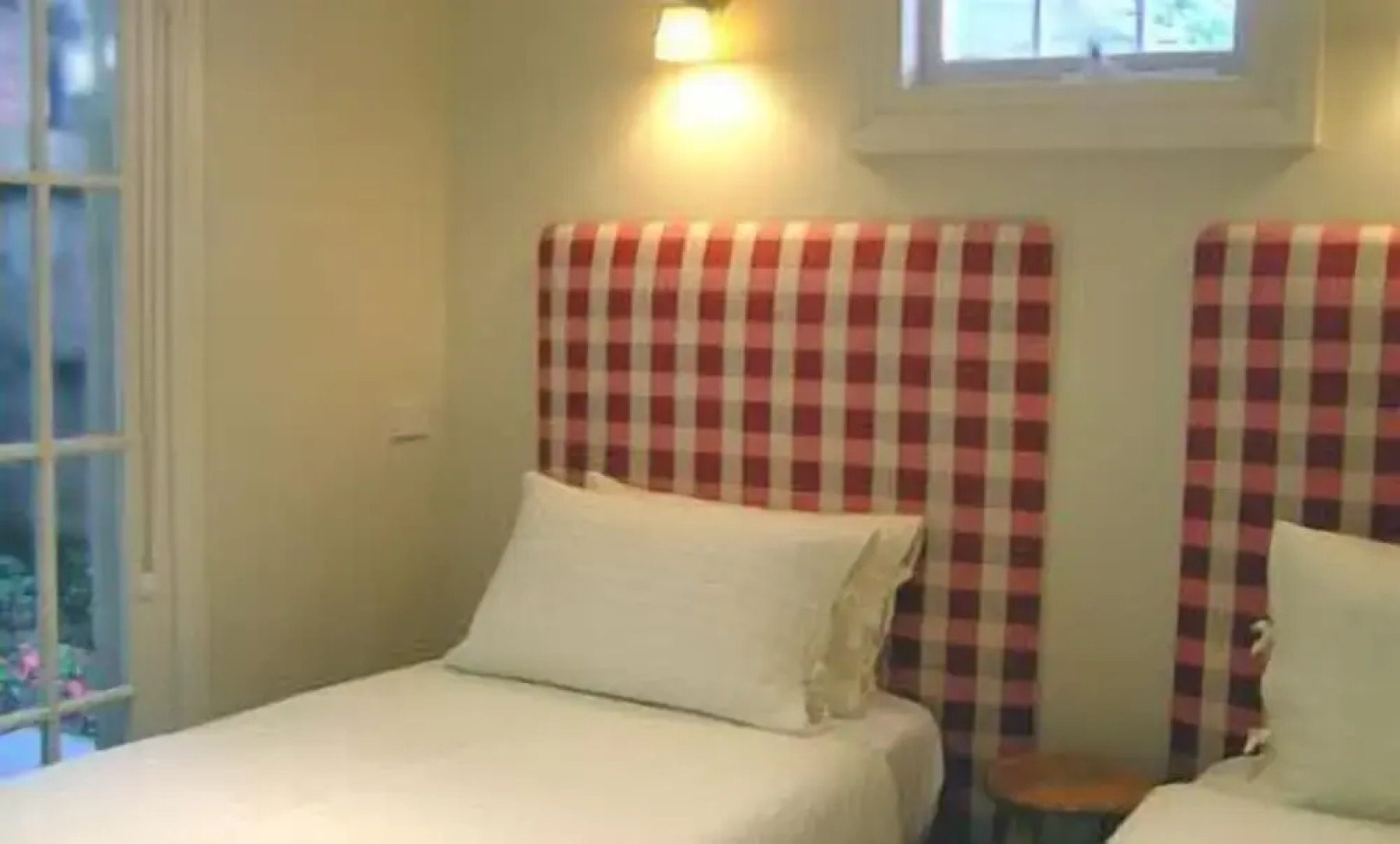 Camellia Cottage Bed & Breakfast