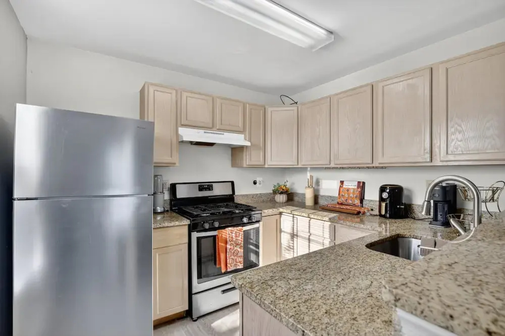 Cozy Pikesville Penthouse With Basketball Arcade 2 Bedroom Condo