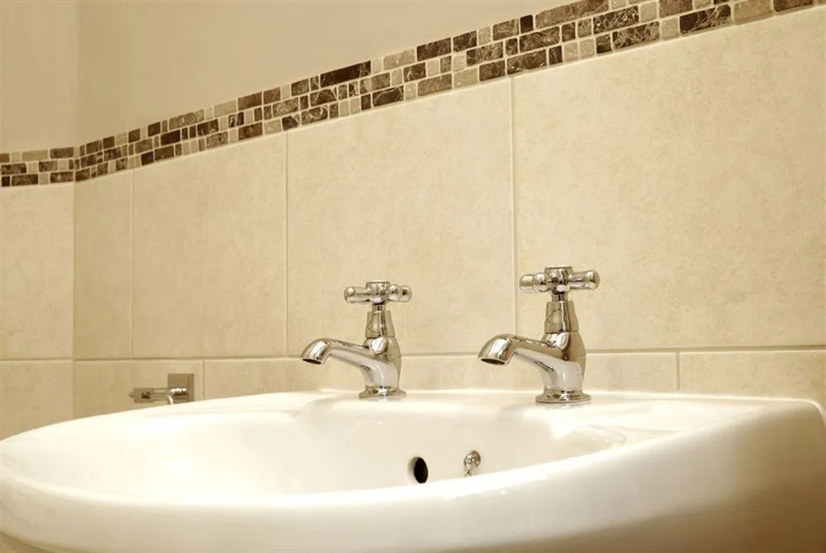 Thornbank House - inc off-site Health Club