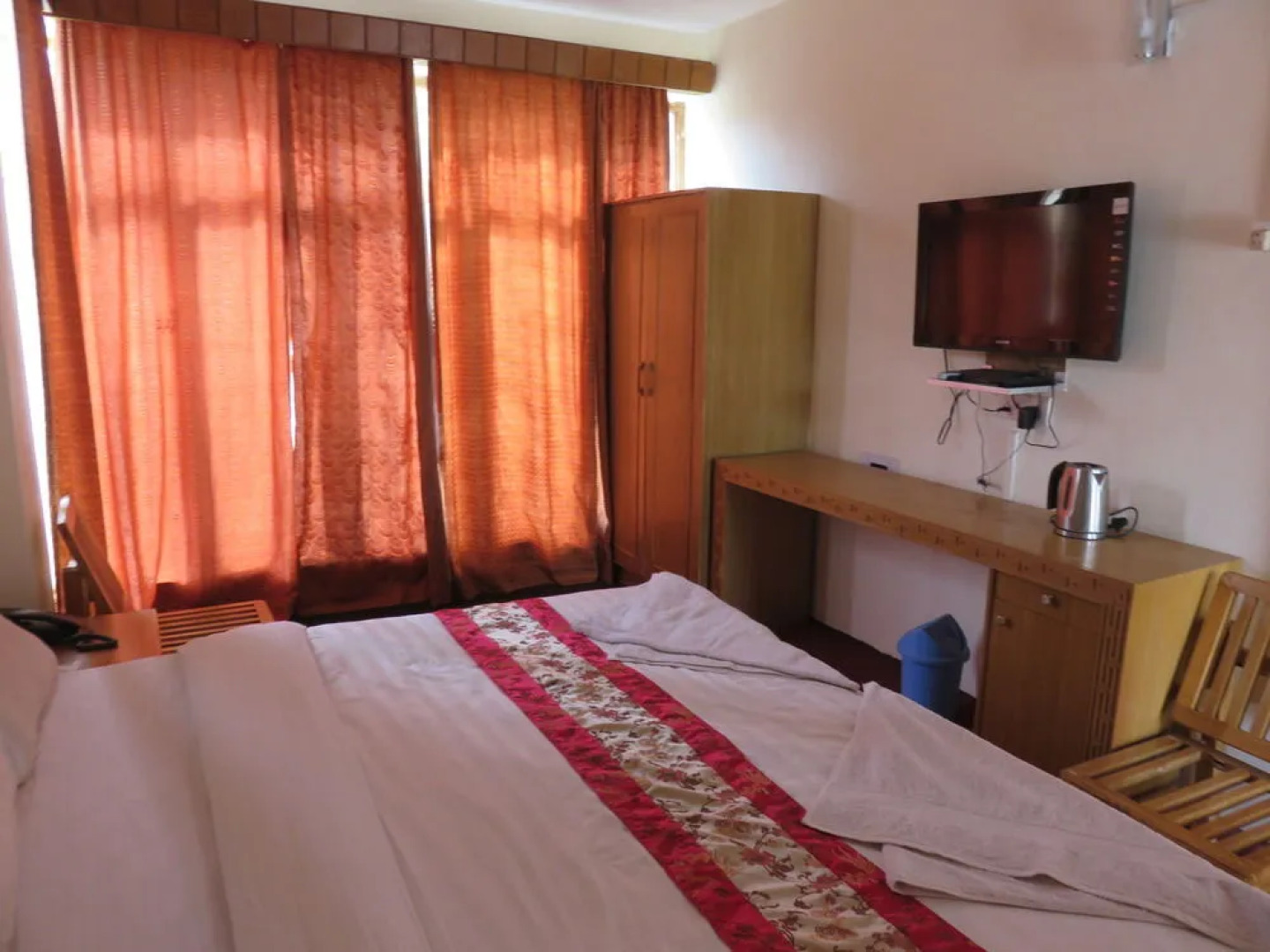 The Auspicious Hotel