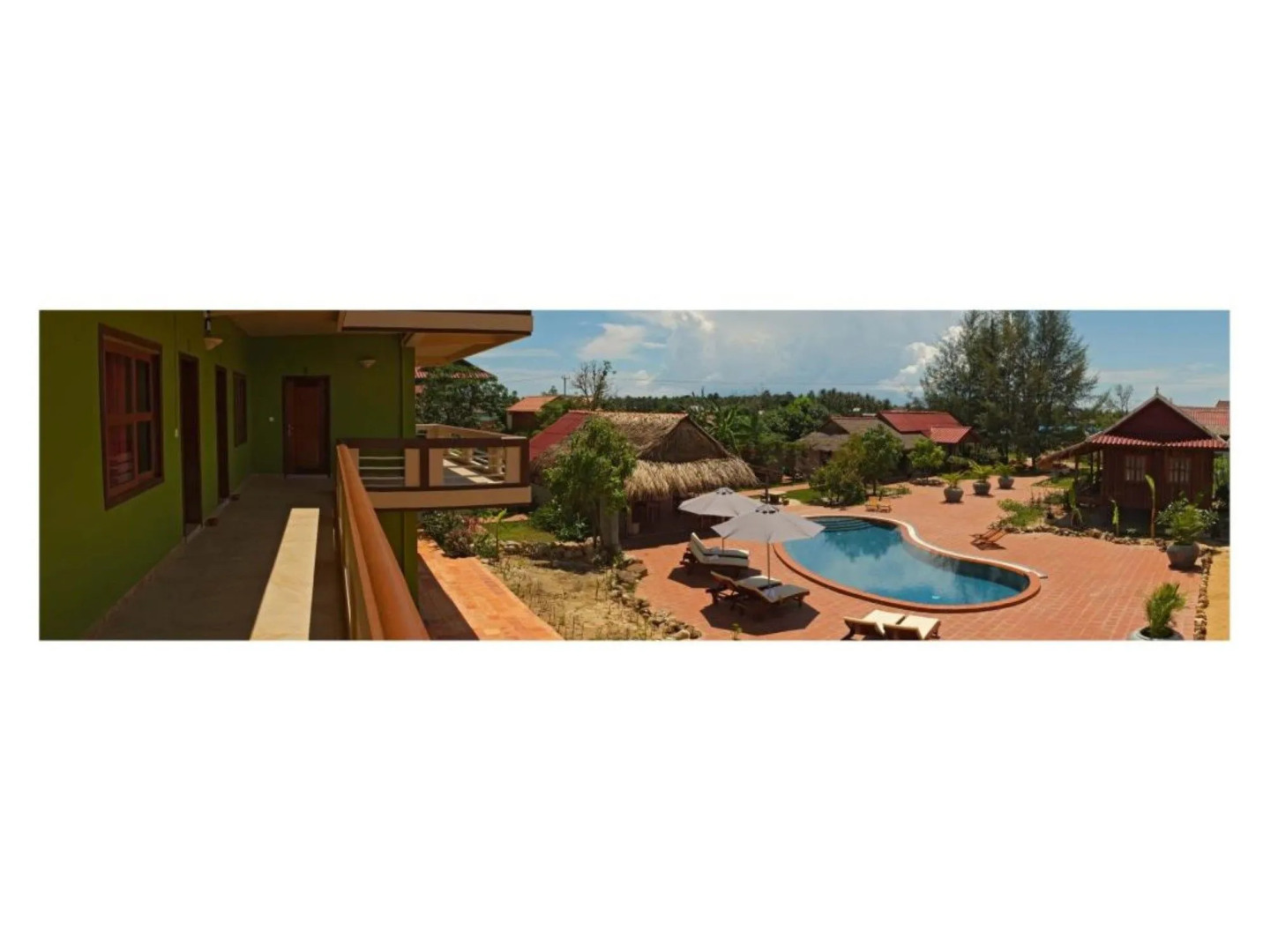 Two Moons Hotel - Hostel