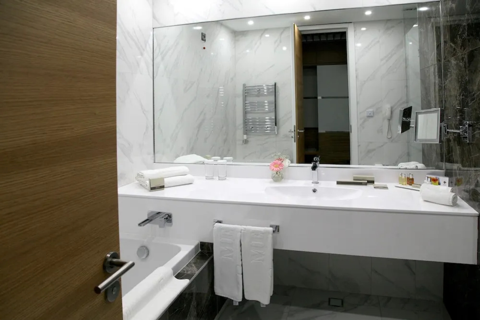 Курортный отель Merit Grand Mosta Casino & SPA