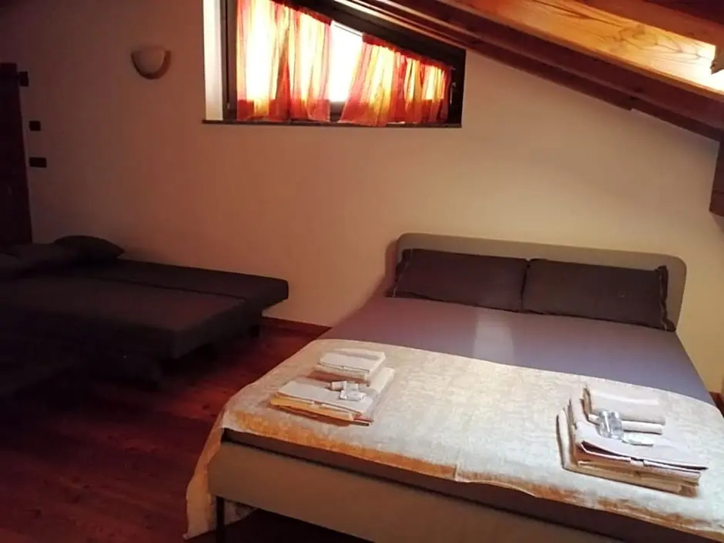 Mansarda Chanoux Cir N 0027