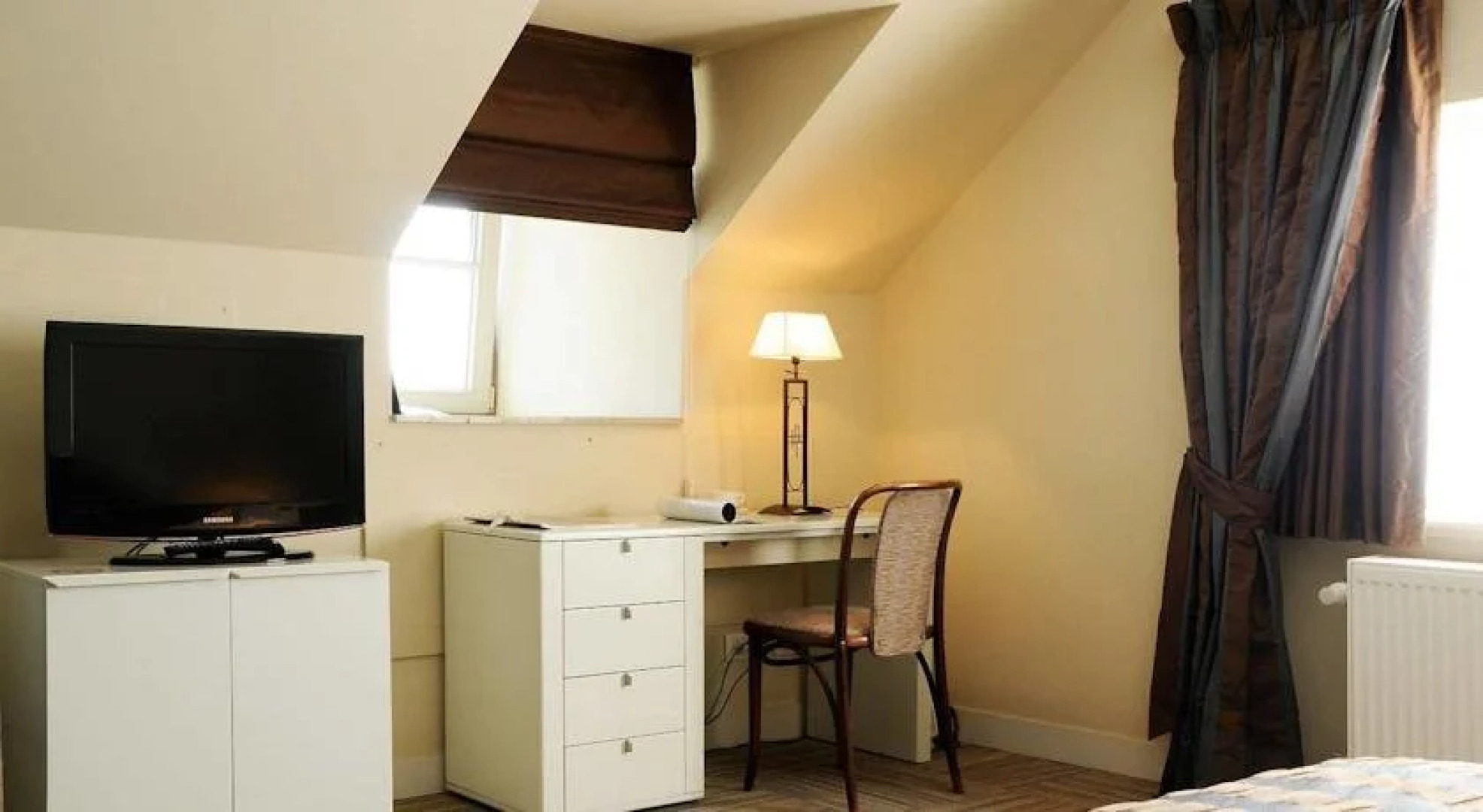 Hotel Salons De Vrede