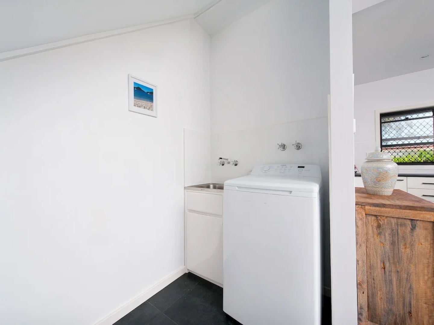 Tomaree Road, 58, Shoally Loft