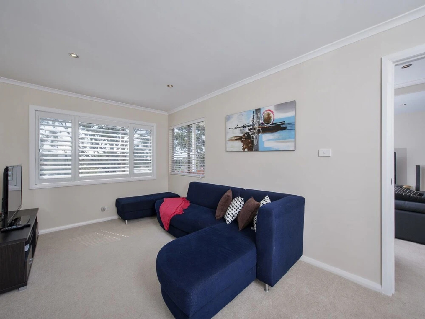 Beach and Bay, 121 Shoal Bay Road