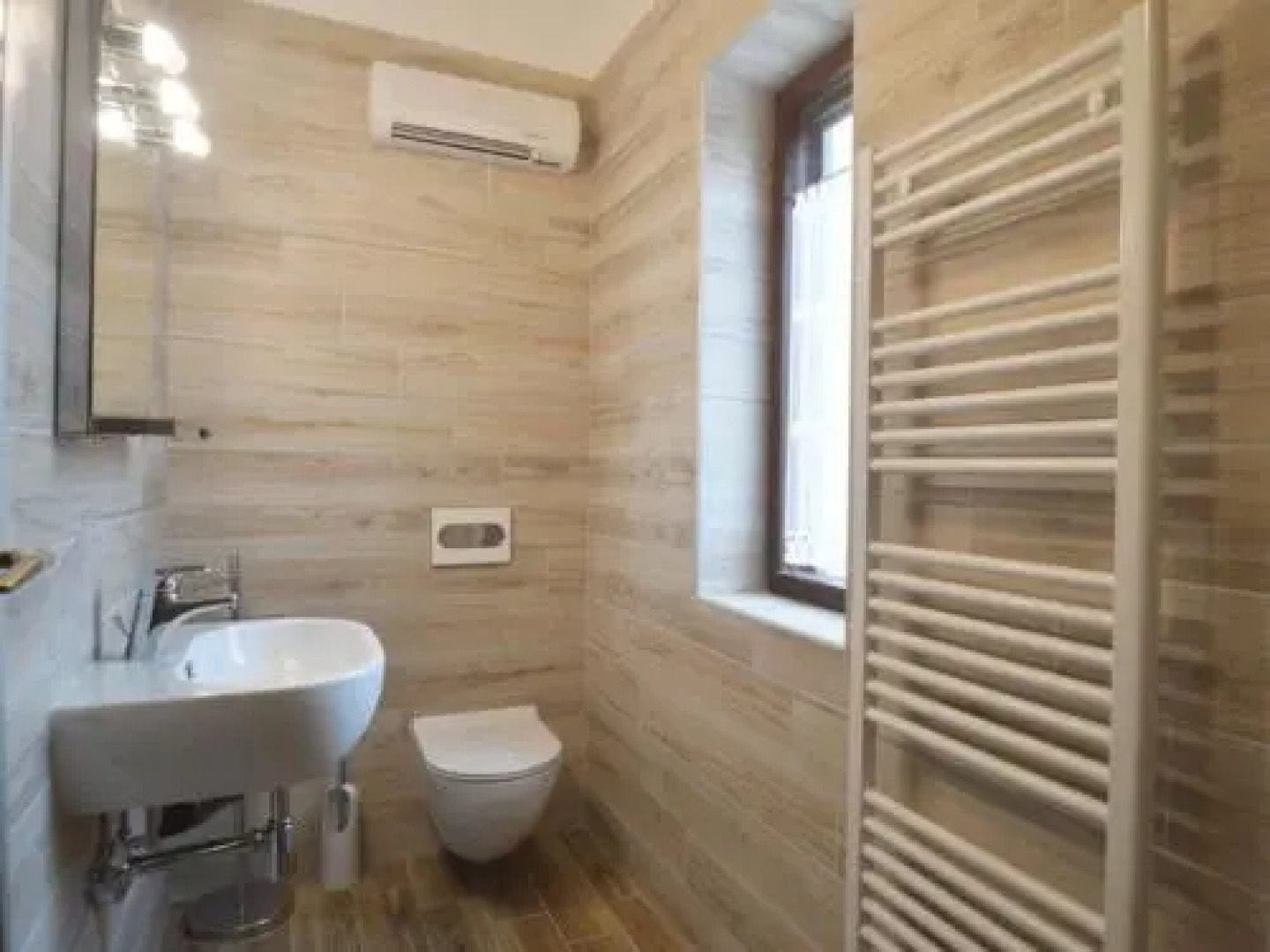 Villa Komel with Pool