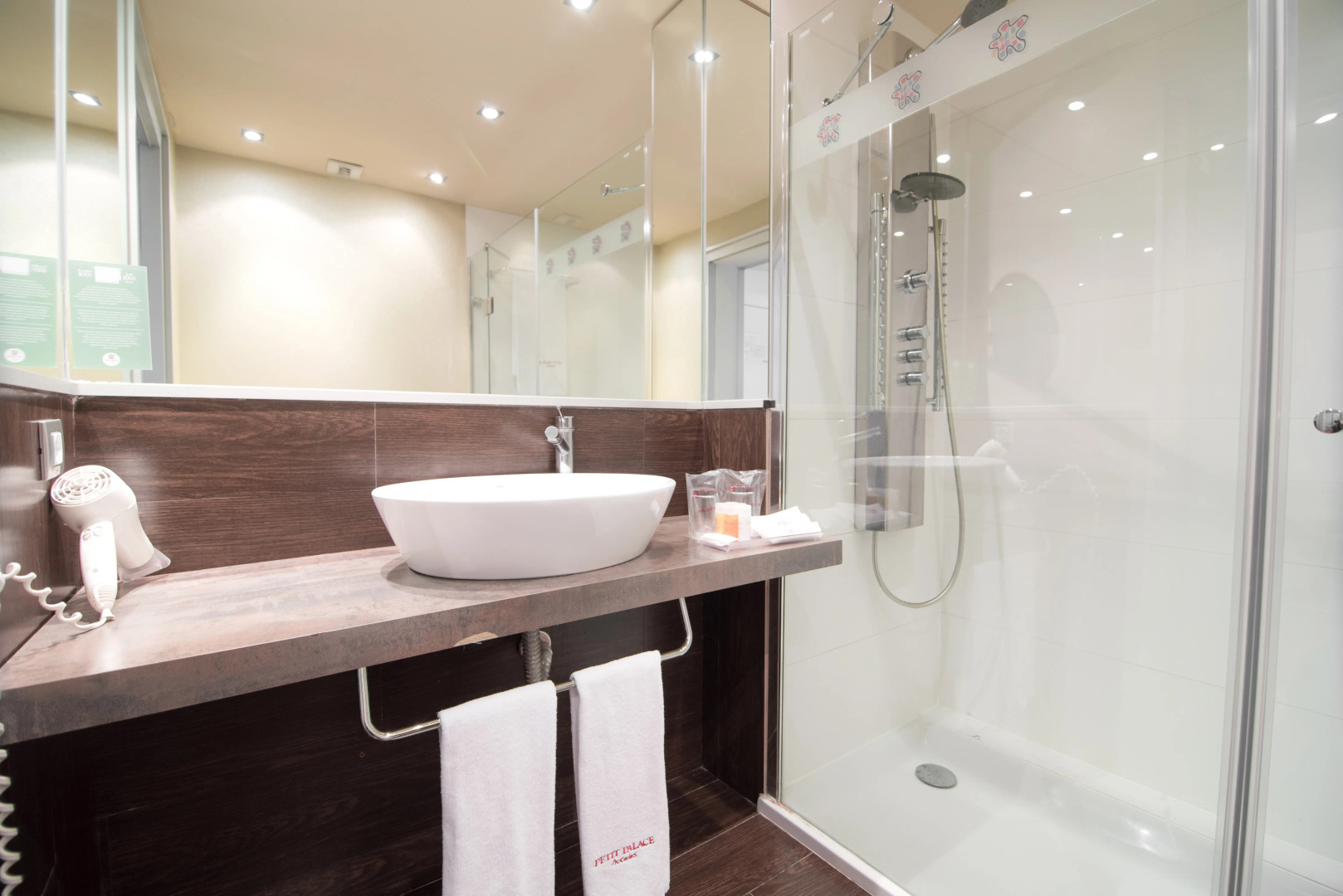 Petit Palace Boquería Garden