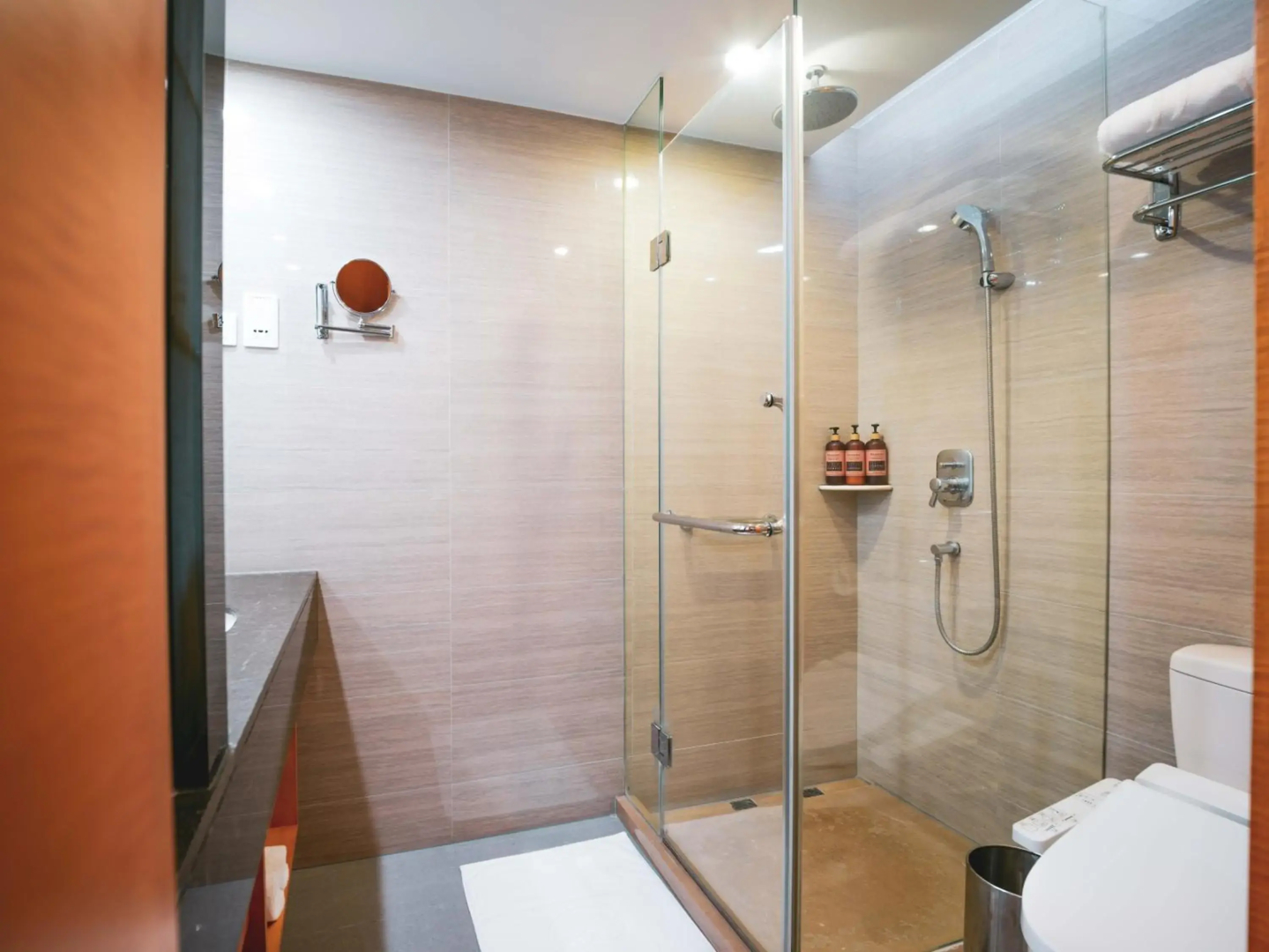 Oasia Hotel Downtown Singapore by Far East Hospitality