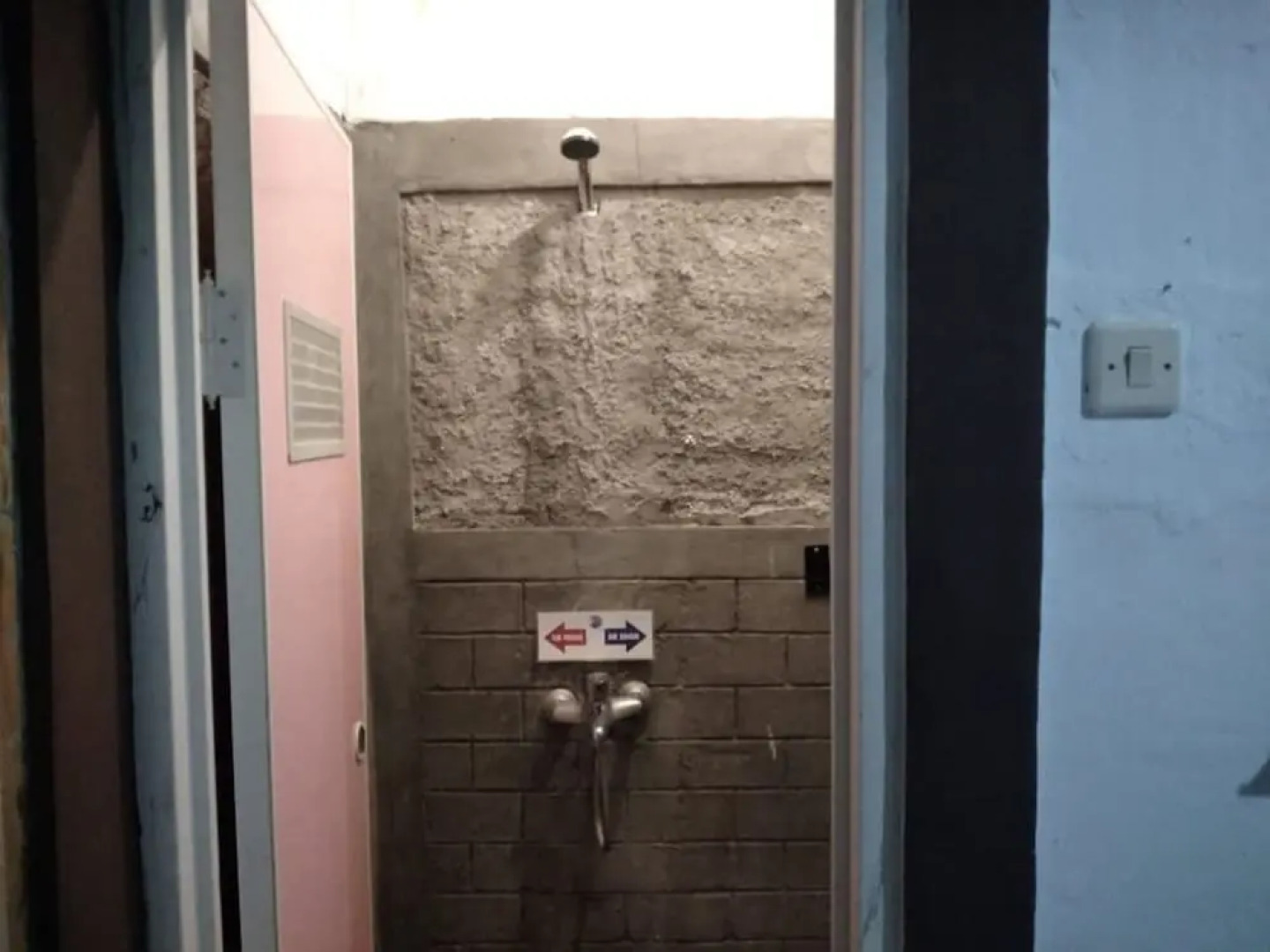 Pantai Suwuk River View Bungalow