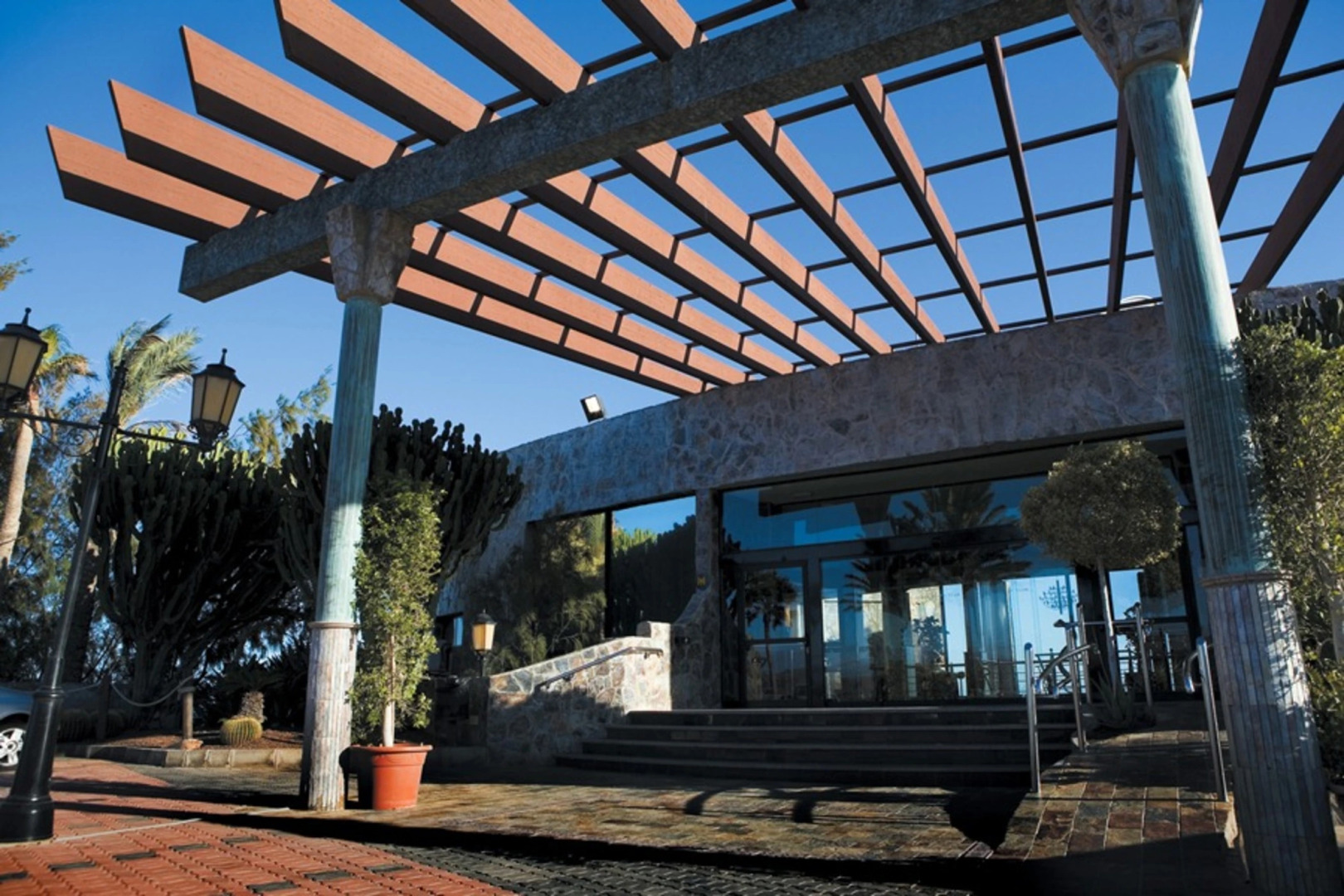 Апарт-отель BlueBay Beach Club