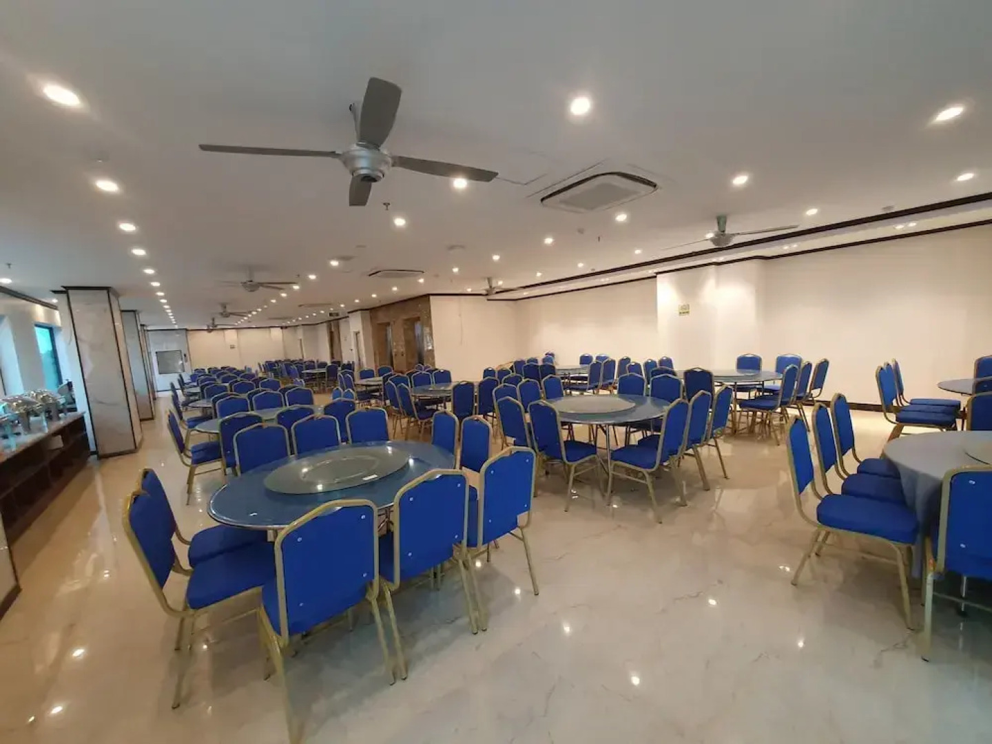 Kingdom Hotel Cua Lo