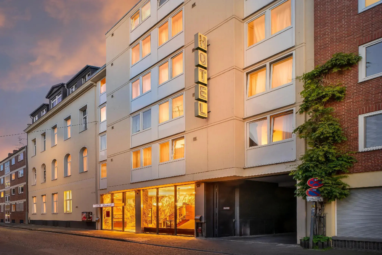 Hotel Leonet
