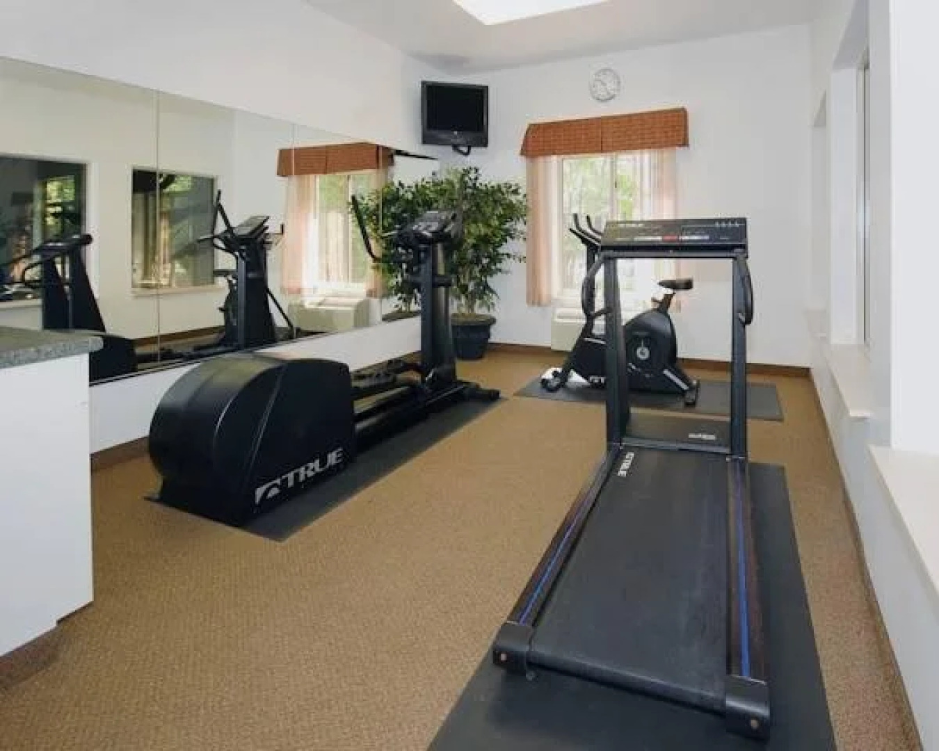 Red Roof Inn & Suites Galloway