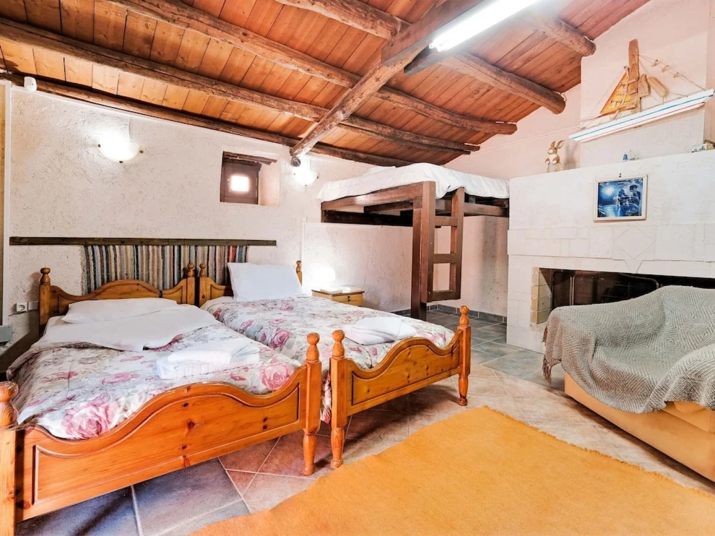 Quaint Holiday Home in Volimes Near Navagio Beach