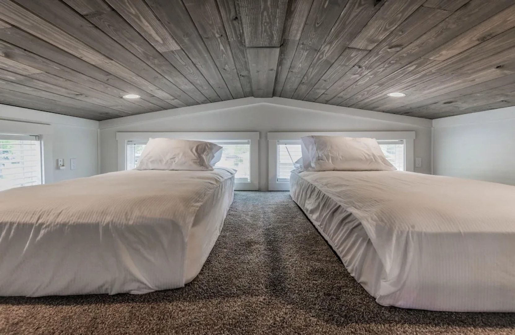 Sunrise At River Rocks Landing With 3 Pools 1 Bedroom Bungalow