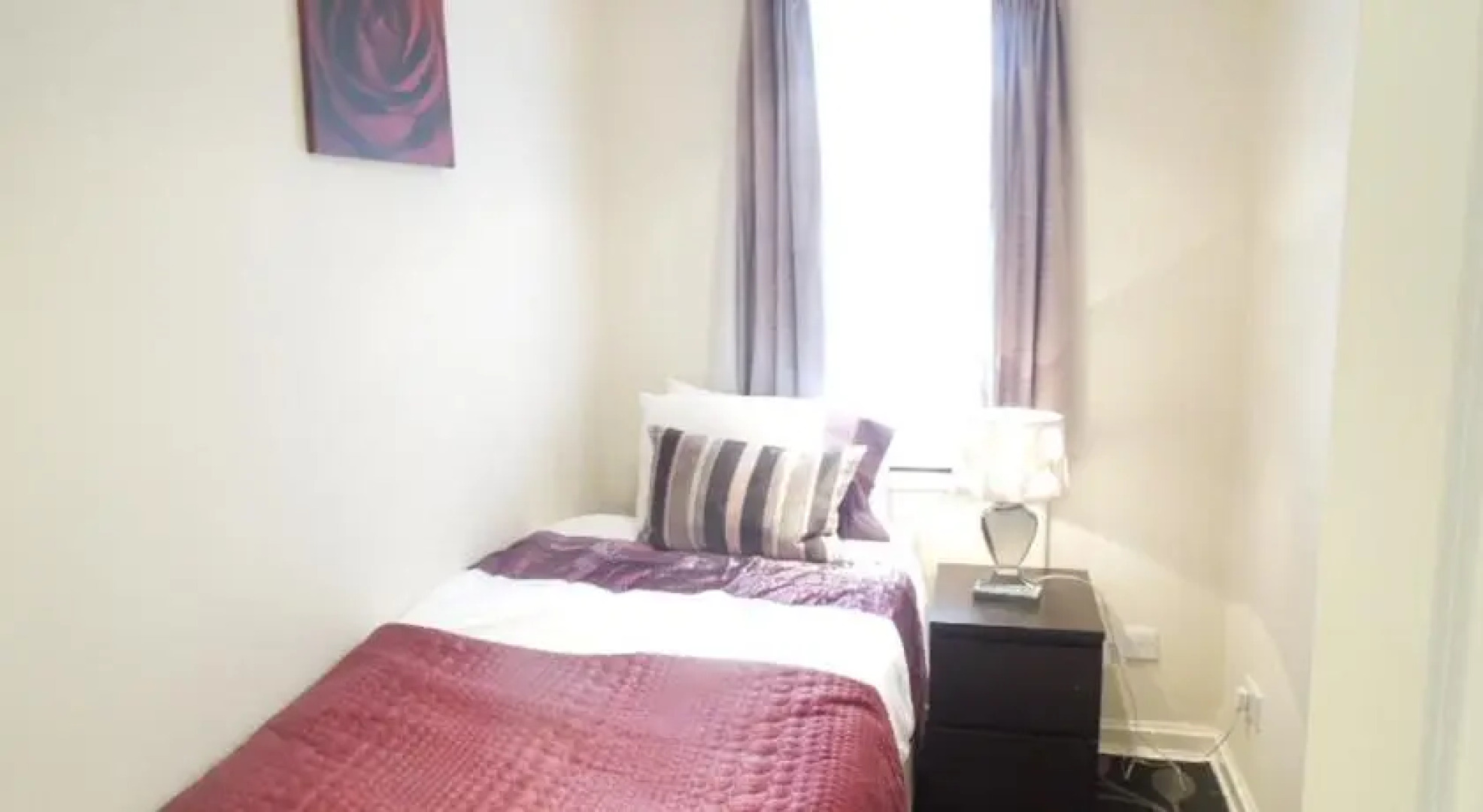 Three-Bedroom House on The Vale