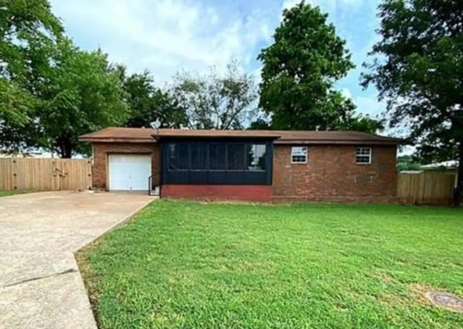 The Greenhouse - 3bed 2bath home in Tahlequah, OK