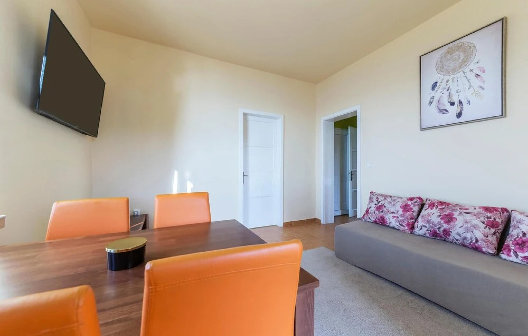 Awesome Apartment in Koromacno With 2 Bedrooms and Wifi