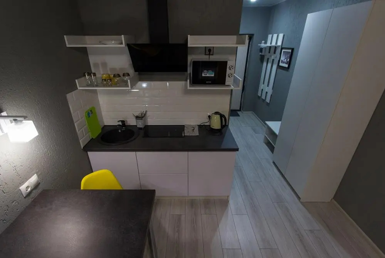 Kvartira-Braun на Строителей 18