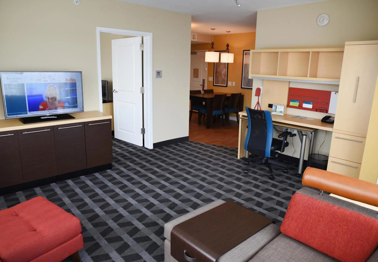 TownePlace Suites Lawrence Downtown