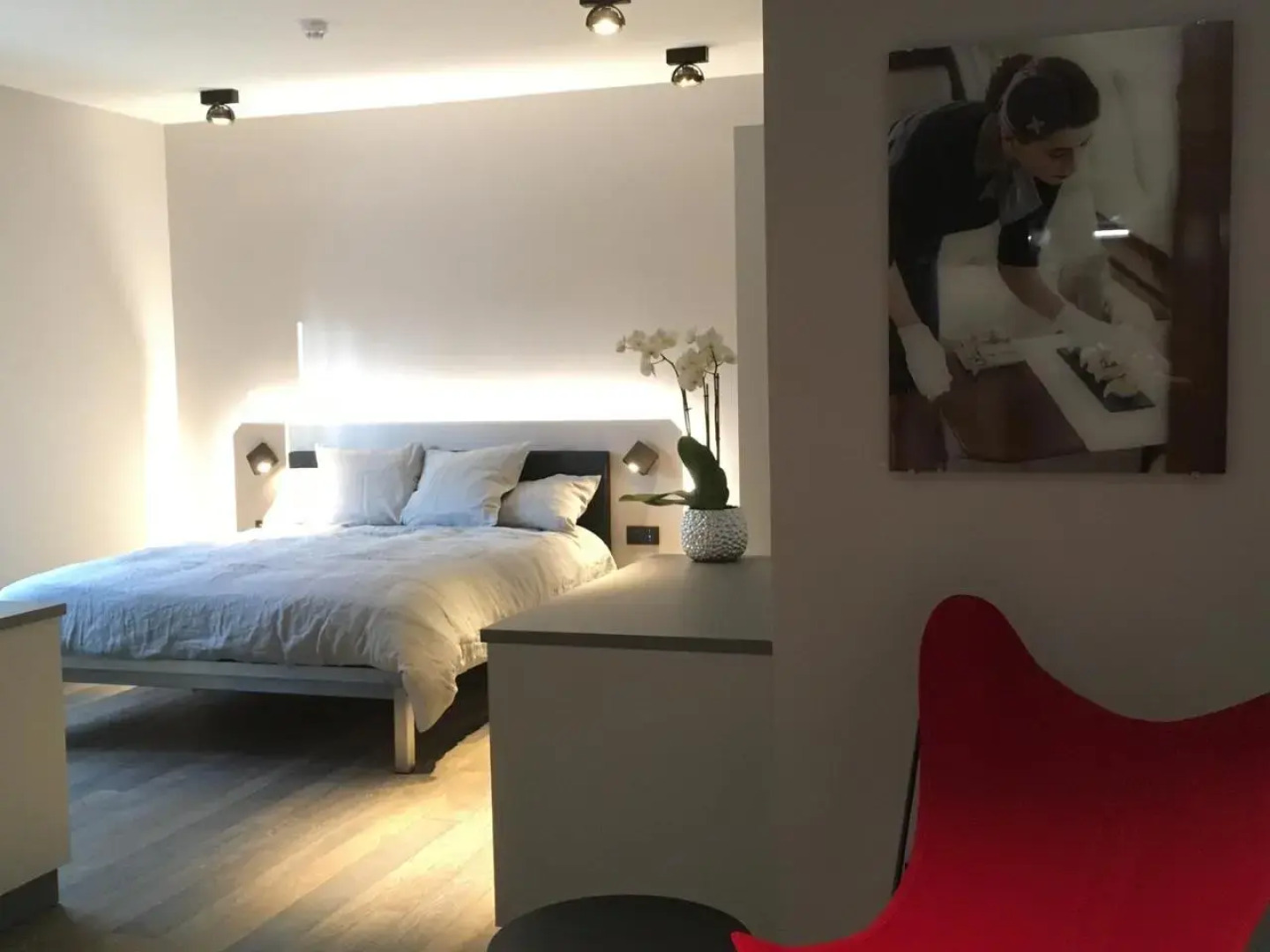 Luxaviation Crew Resort by Airfield